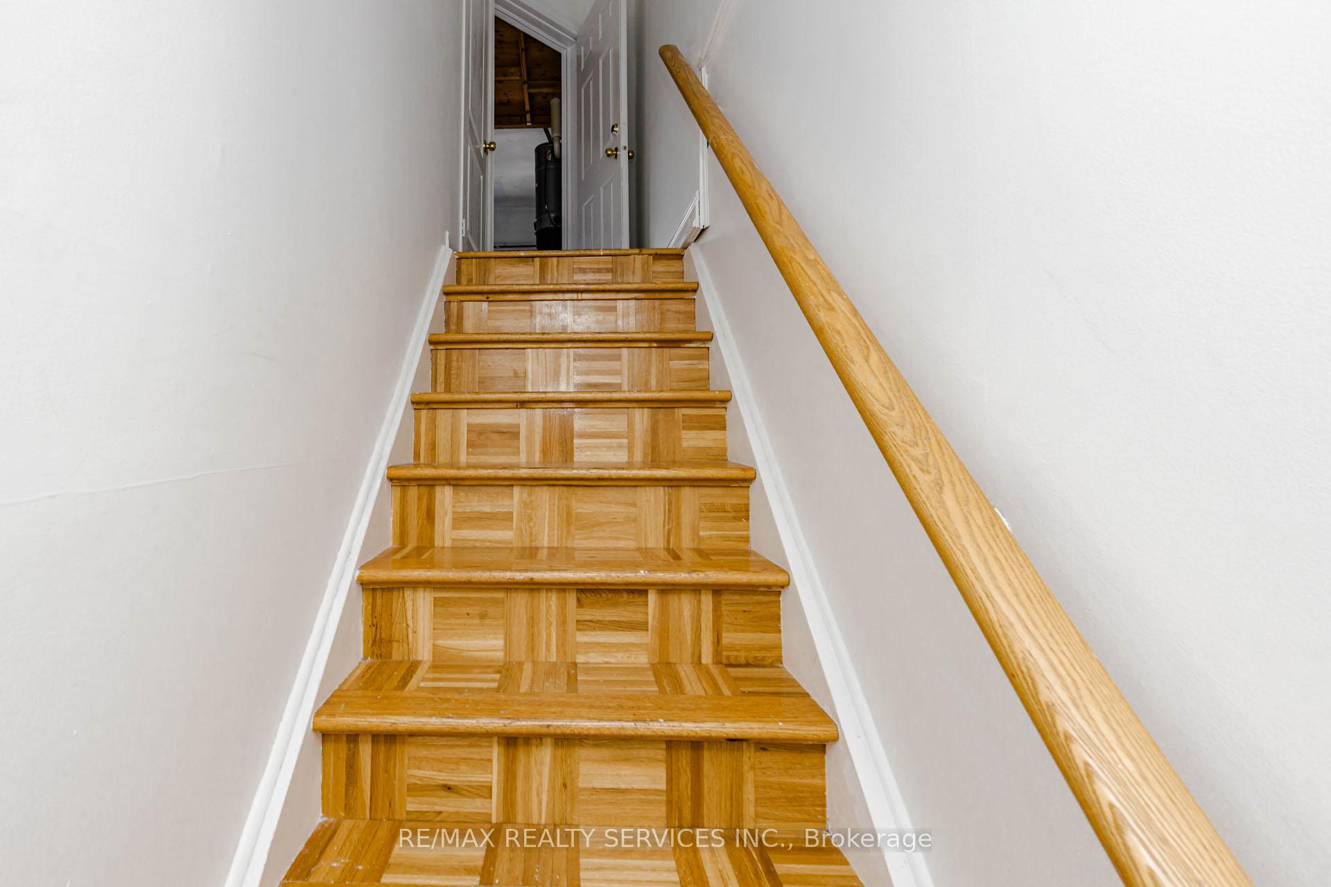 Photo 36 of 3 Orchid Drive, Brampton, Northwest Sandalwood Parkway — HOMEH