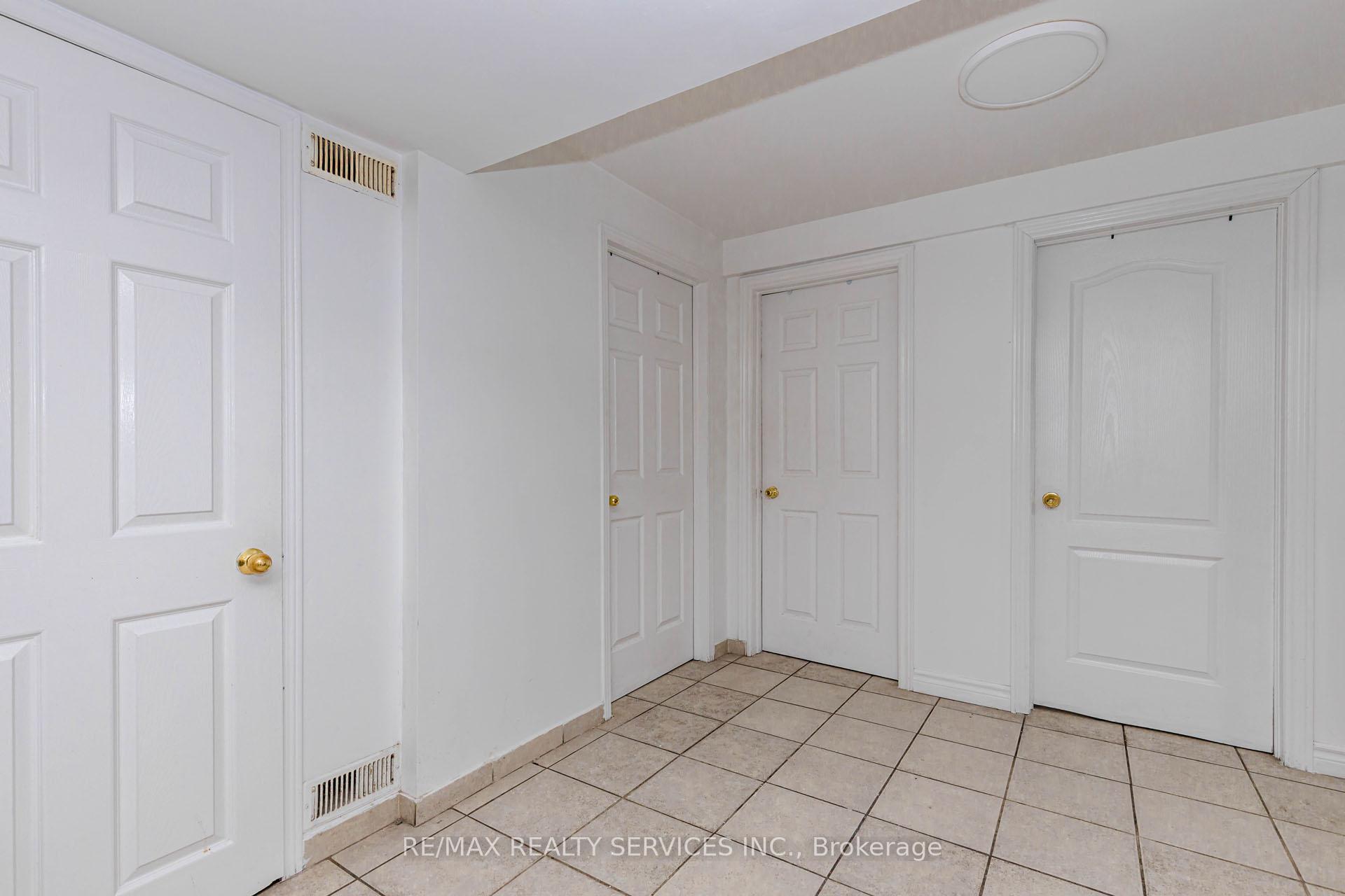 Photo 38 of 3 Orchid Drive, Brampton, Northwest Sandalwood Parkway — HOMEH