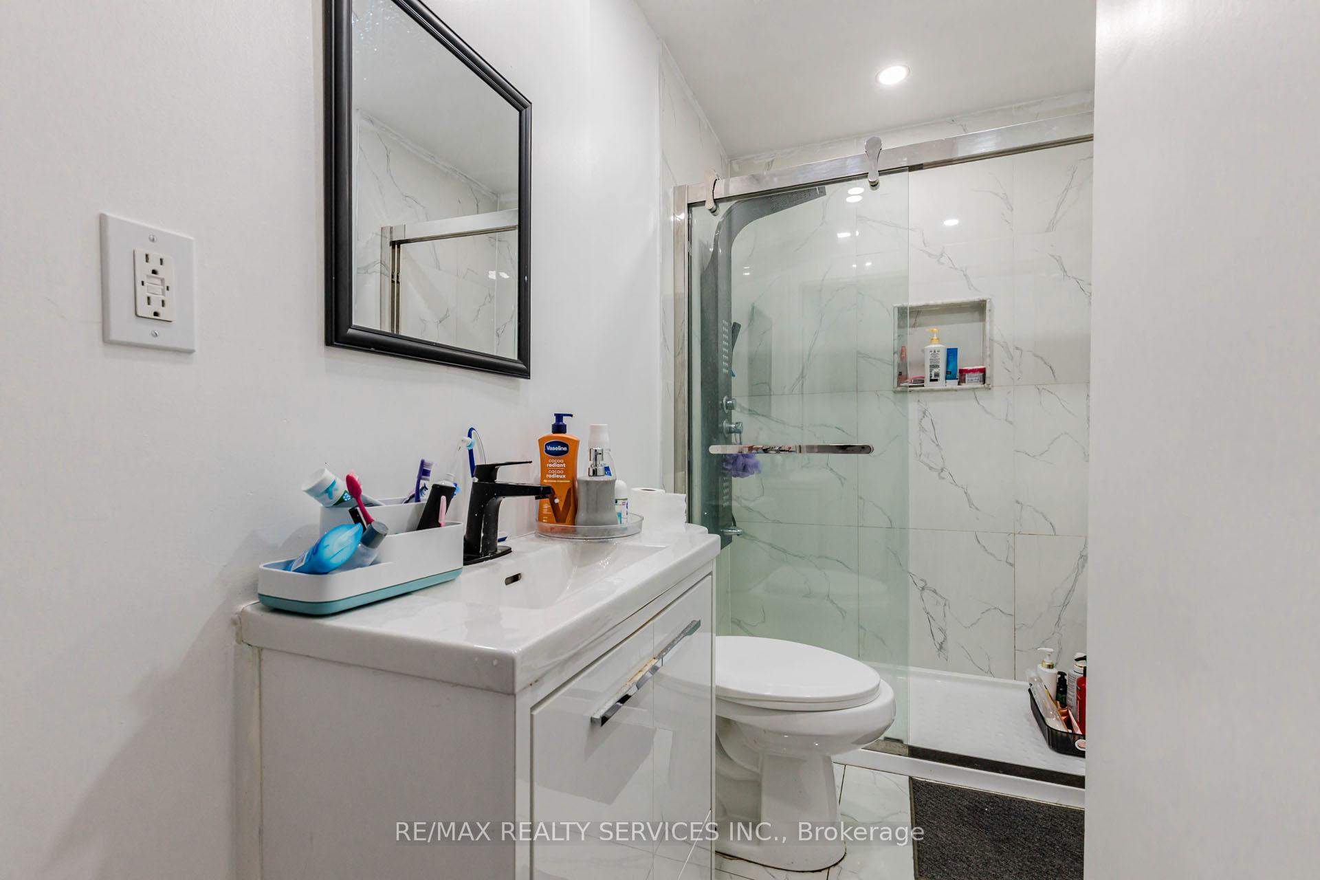 Photo 40 of 3 Orchid Drive, Brampton, Northwest Sandalwood Parkway — HOMEH