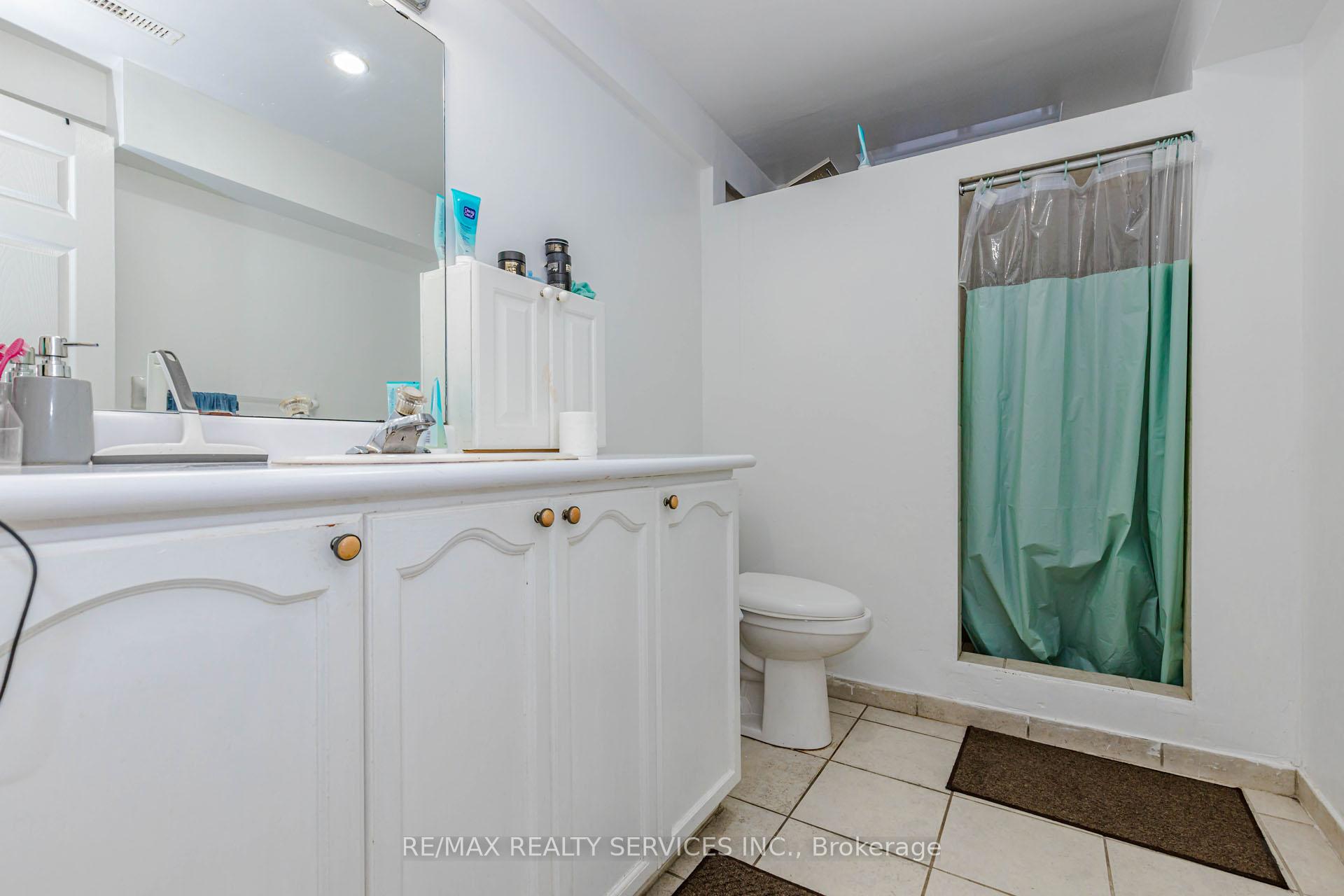 Photo 43 of 3 Orchid Drive, Brampton, Northwest Sandalwood Parkway — HOMEH