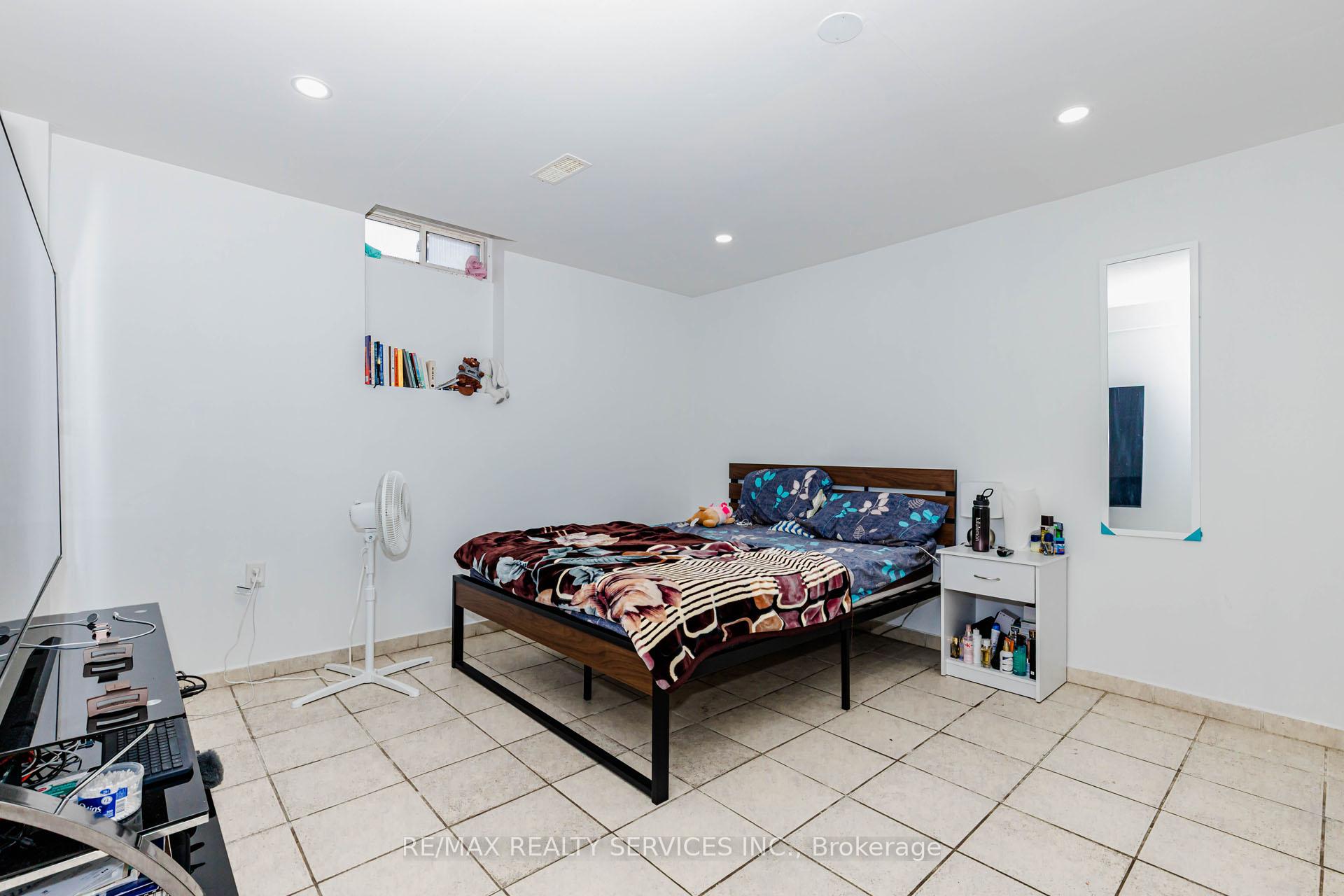 Photo 44 of 3 Orchid Drive, Brampton, Northwest Sandalwood Parkway — HOMEH