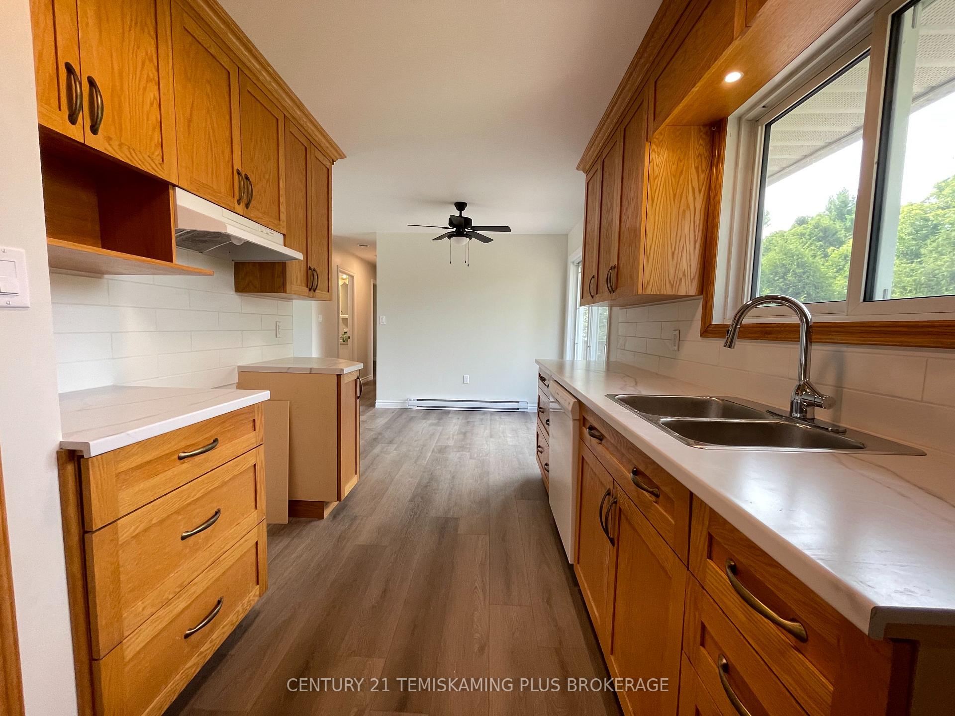 Photo 10 of 225 Hessle Avenue, Temiskaming Shores, New Liskeard — HOMEH