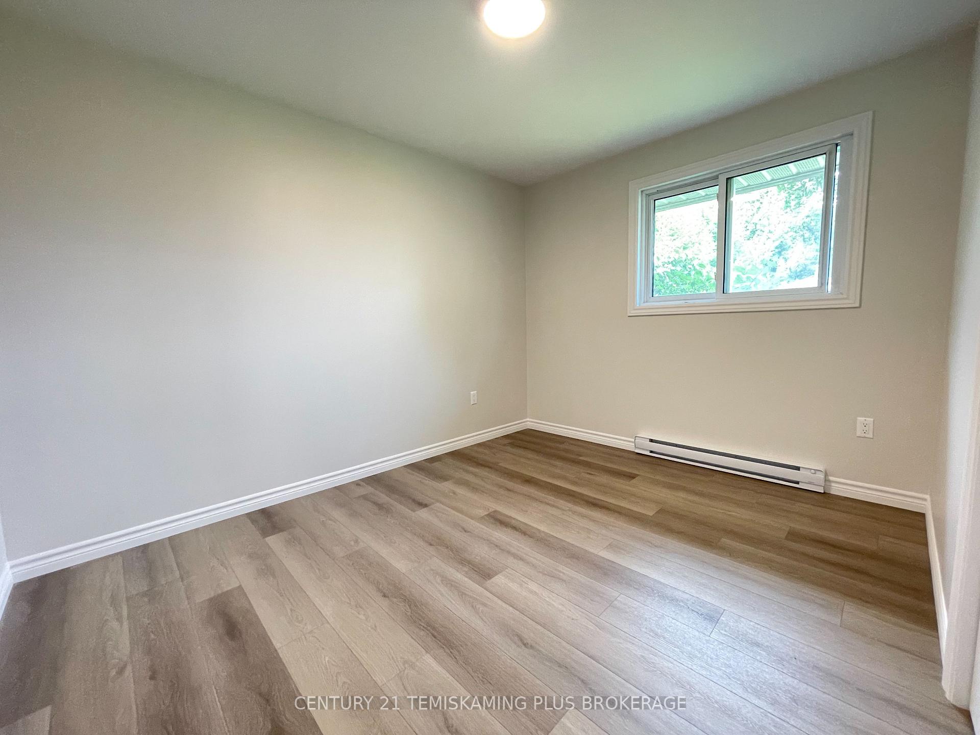 Photo 19 of 225 Hessle Avenue, Temiskaming Shores, New Liskeard — HOMEH