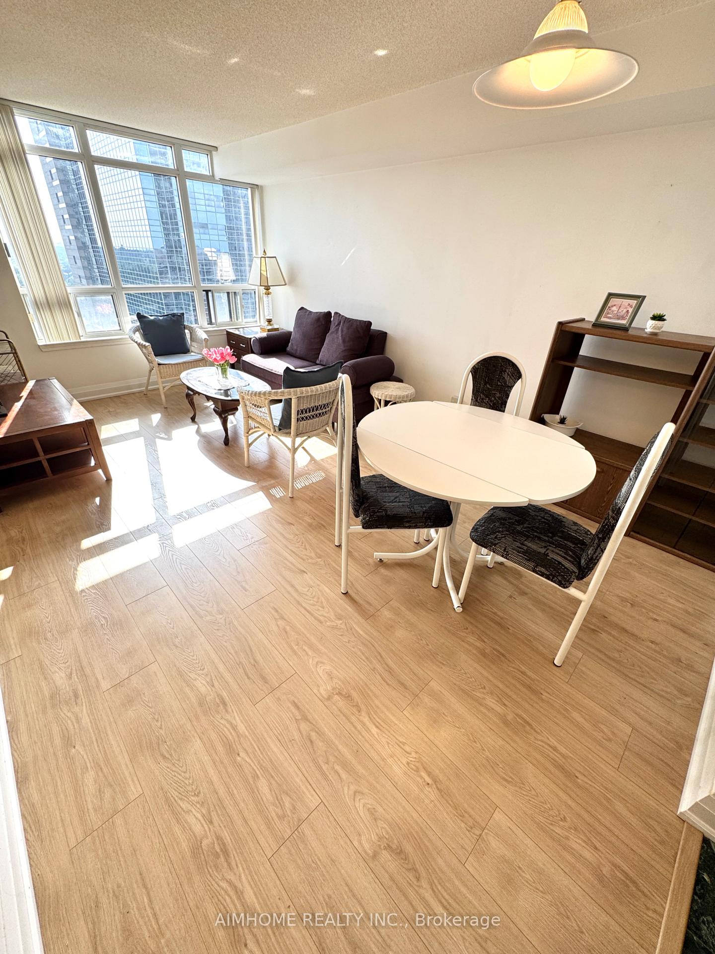 Photo 11 of Unit 2101, 8 Hillcrest Avenue, North York, Willowdale East — HOMEH