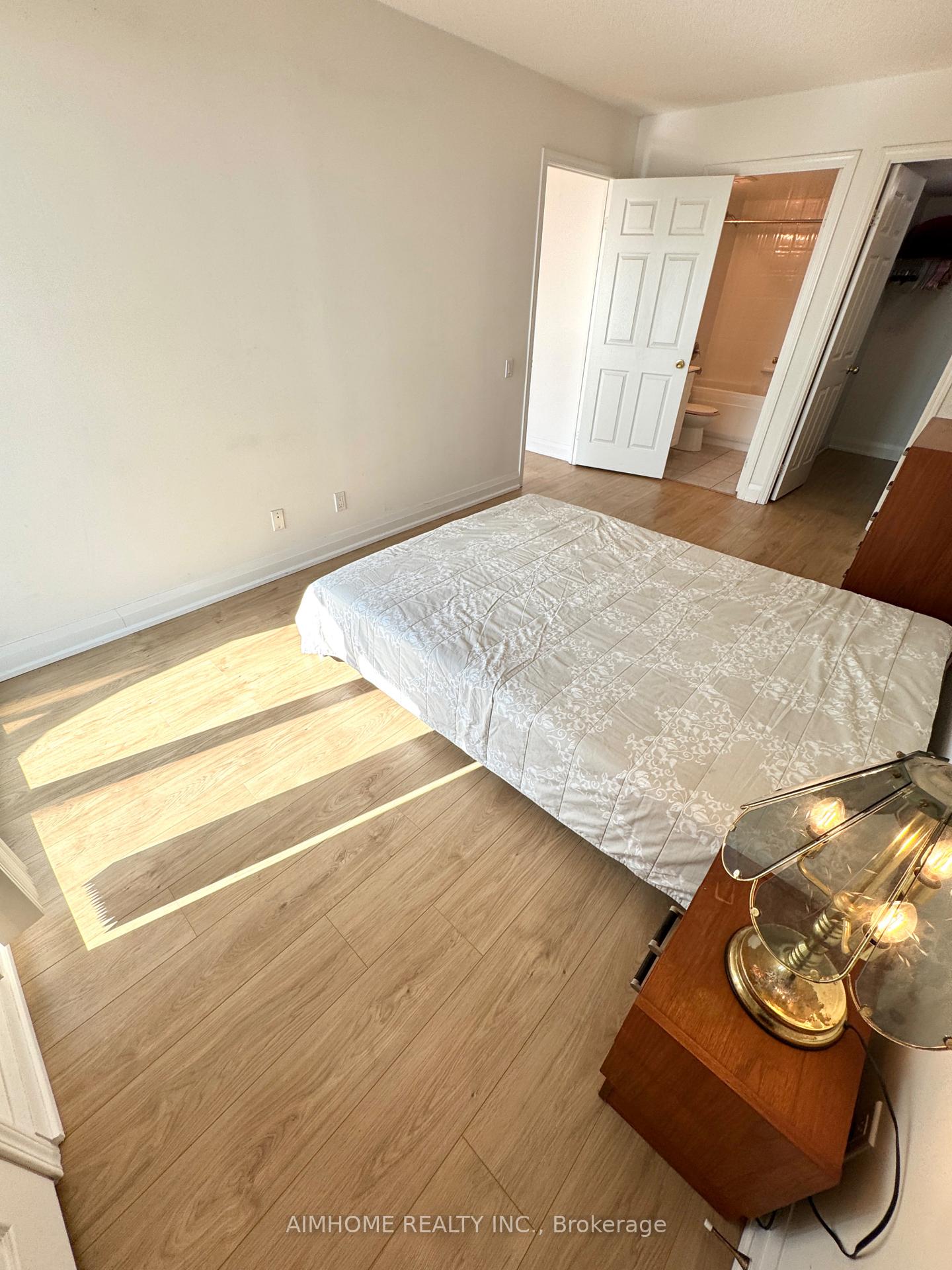Photo 20 of Unit 2101, 8 Hillcrest Avenue, North York, Willowdale East — HOMEH