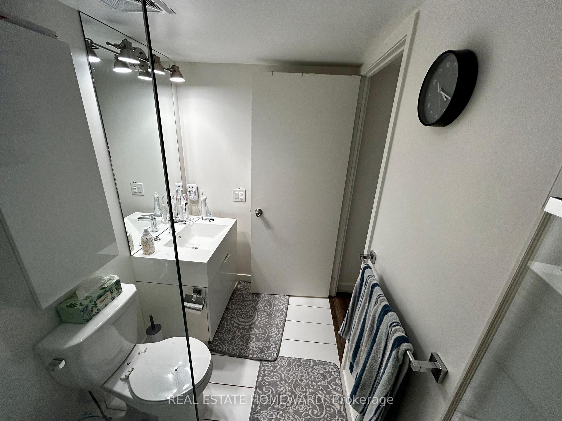 Photo 10 of Unit 331, 15 Iceboat Terrace, Toronto, Waterfront Communities — HOMEH