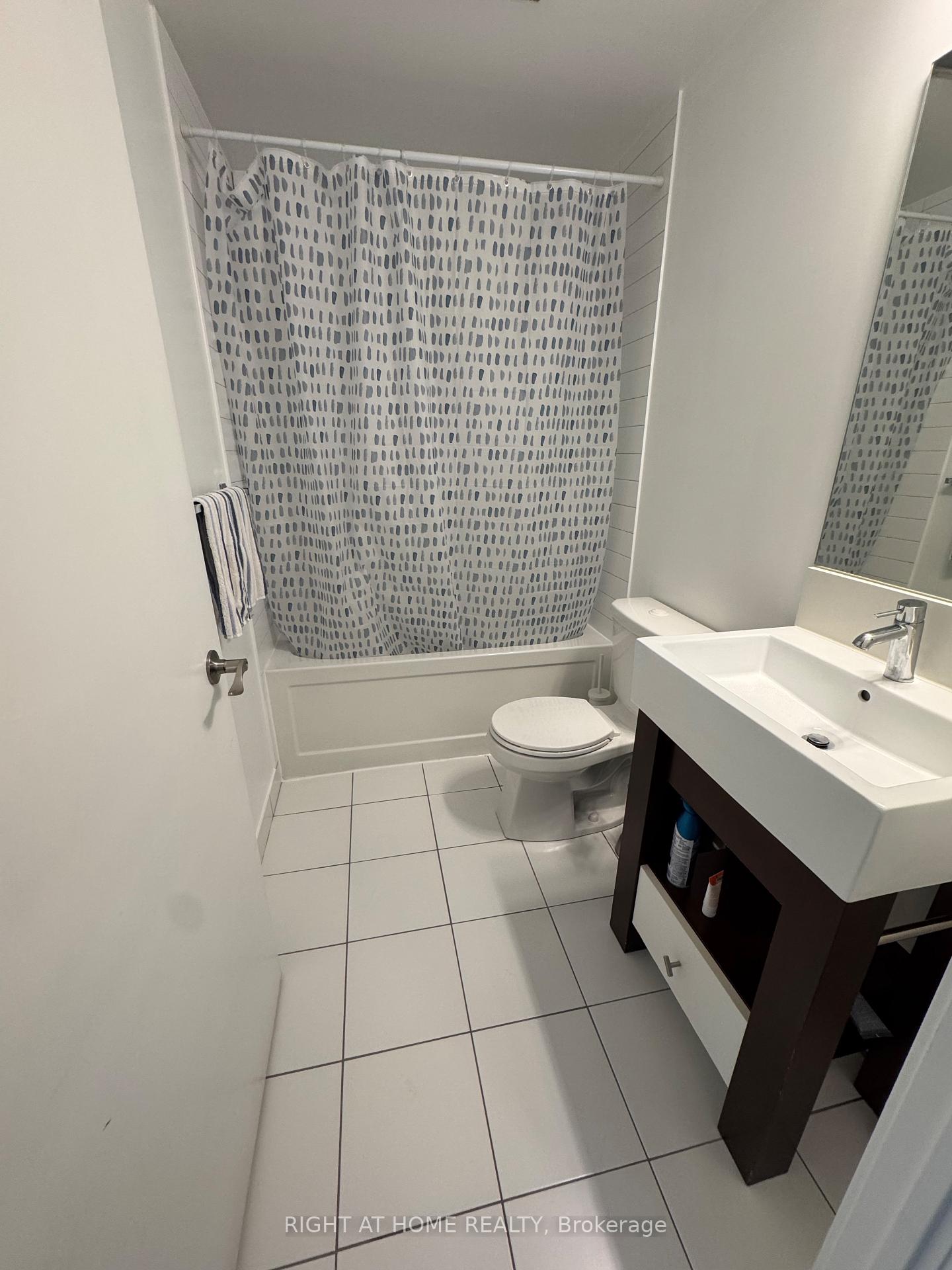 Photo 6 of Unit 1110, 840 Queens Plate Drive, Etobicoke, West Humber-Clairville — HOMEH