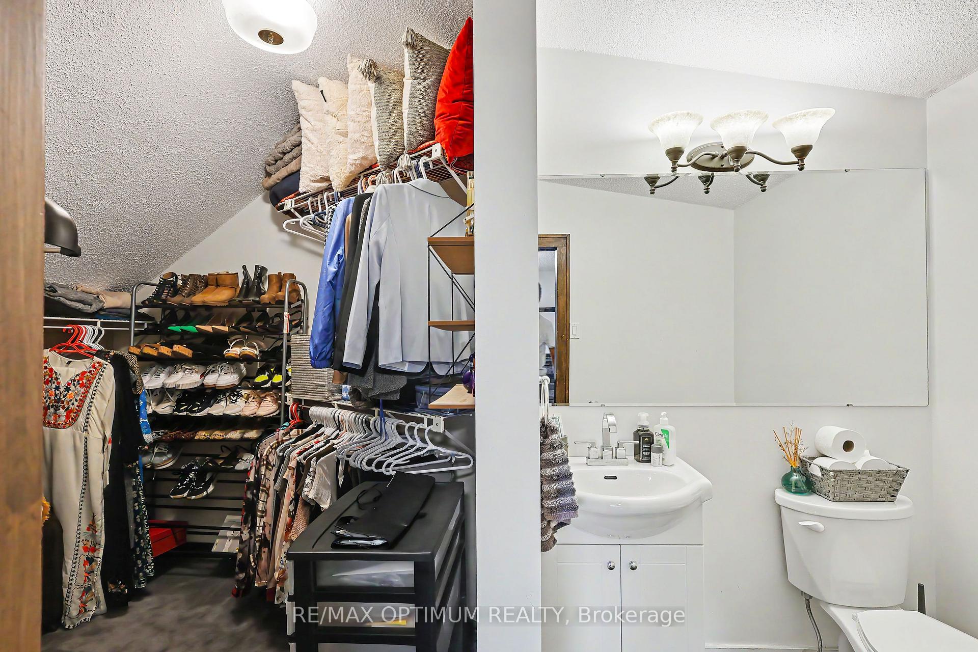 Photo 24 of 25 Buckingham Road, Sarnia — HOMEH