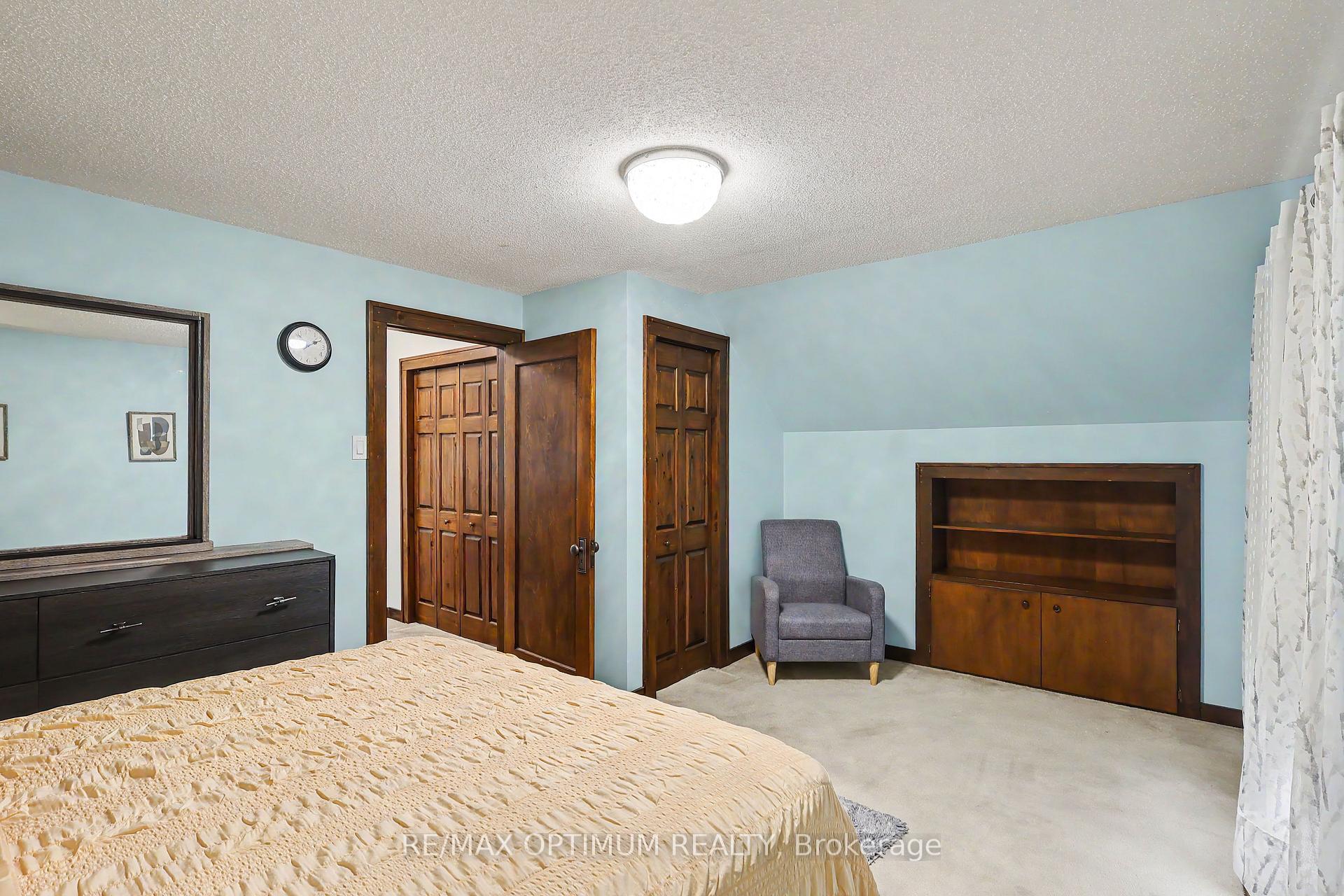 Photo 27 of 25 Buckingham Road, Sarnia — HOMEH