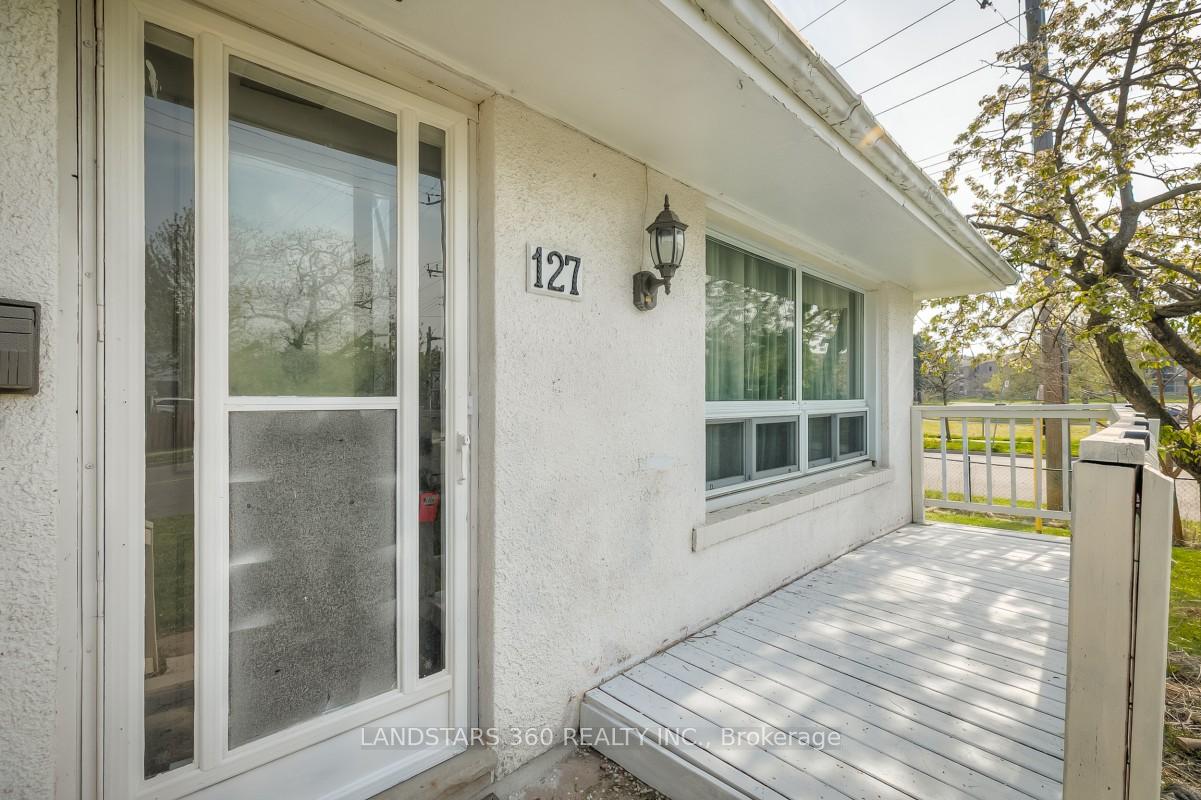 Photo 6 of 127 Galloway Road, Scarborough, West Hill — HOMEH