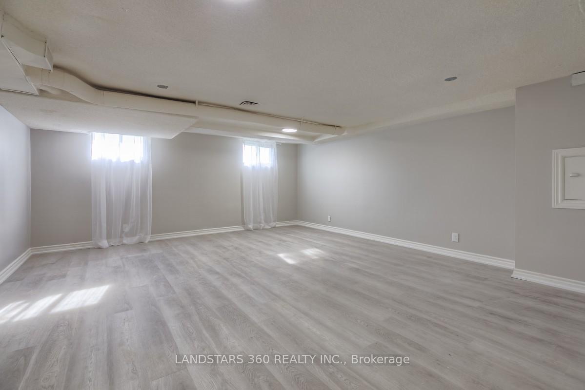 Photo 23 of 127 Galloway Road, Scarborough, West Hill — HOMEH