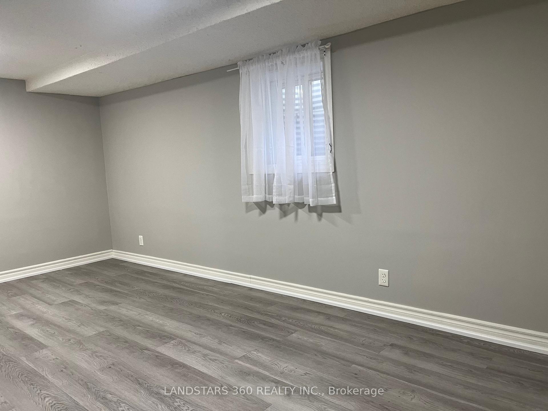 Photo 24 of 127 Galloway Road, Scarborough, West Hill — HOMEH