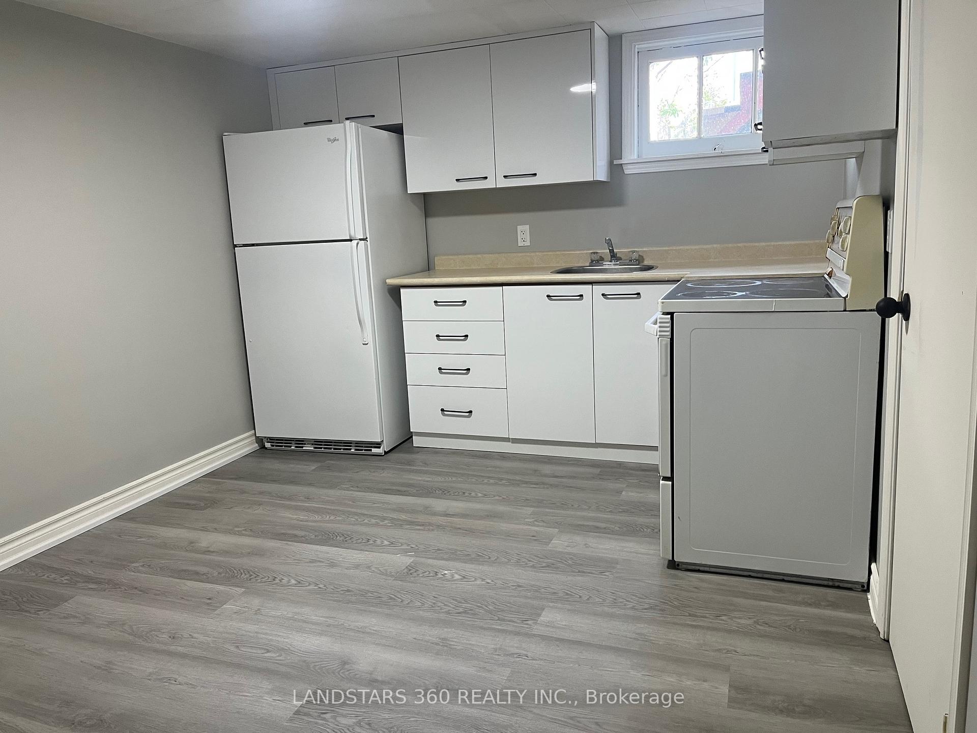 Photo 25 of 127 Galloway Road, Scarborough, West Hill — HOMEH