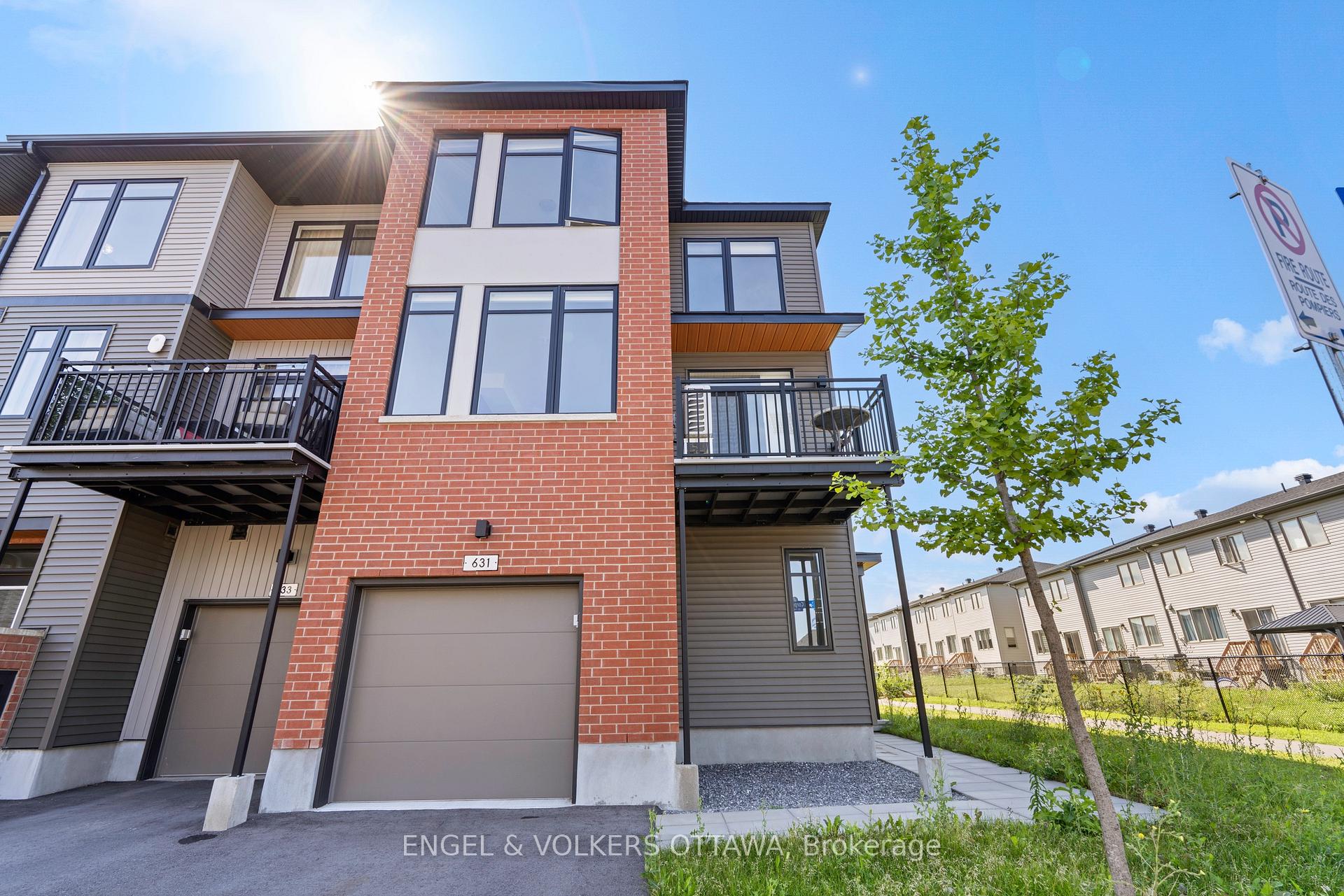 Photo 29 of 631 Corporal Private, Ottawa, Blossom Park/Kemp Park/Findlay Creek — HOMEH