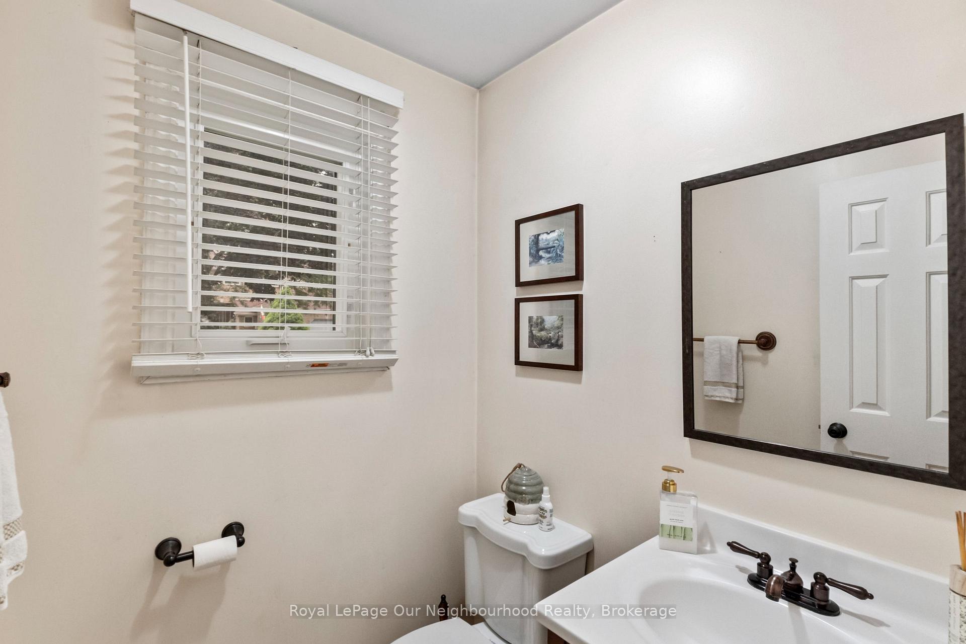 Photo 8 of 23 Woodward Drive, Whitby, Pringle Creek — HOMEH