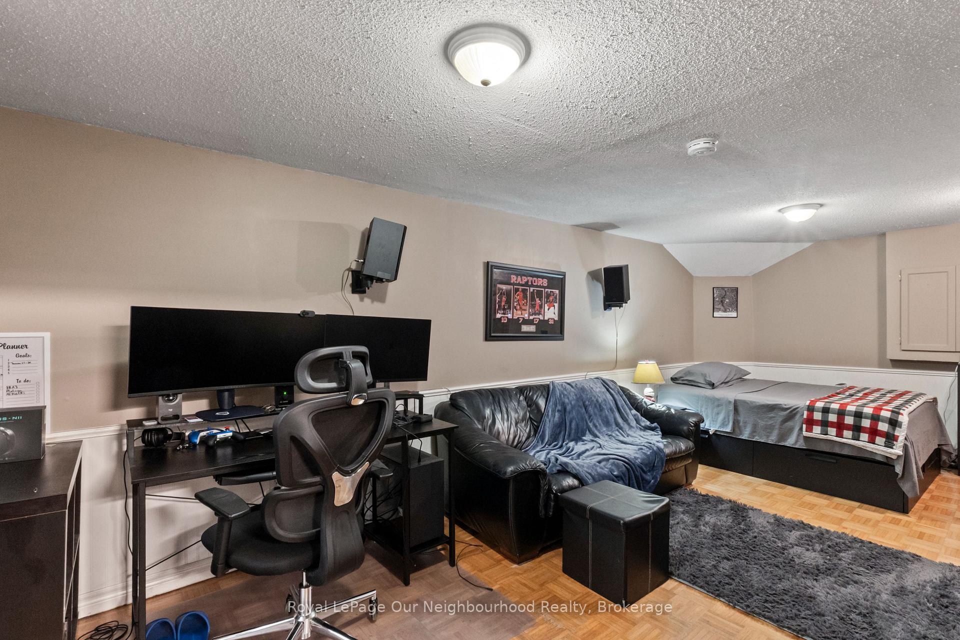 Photo 36 of 23 Woodward Drive, Whitby, Pringle Creek — HOMEH
