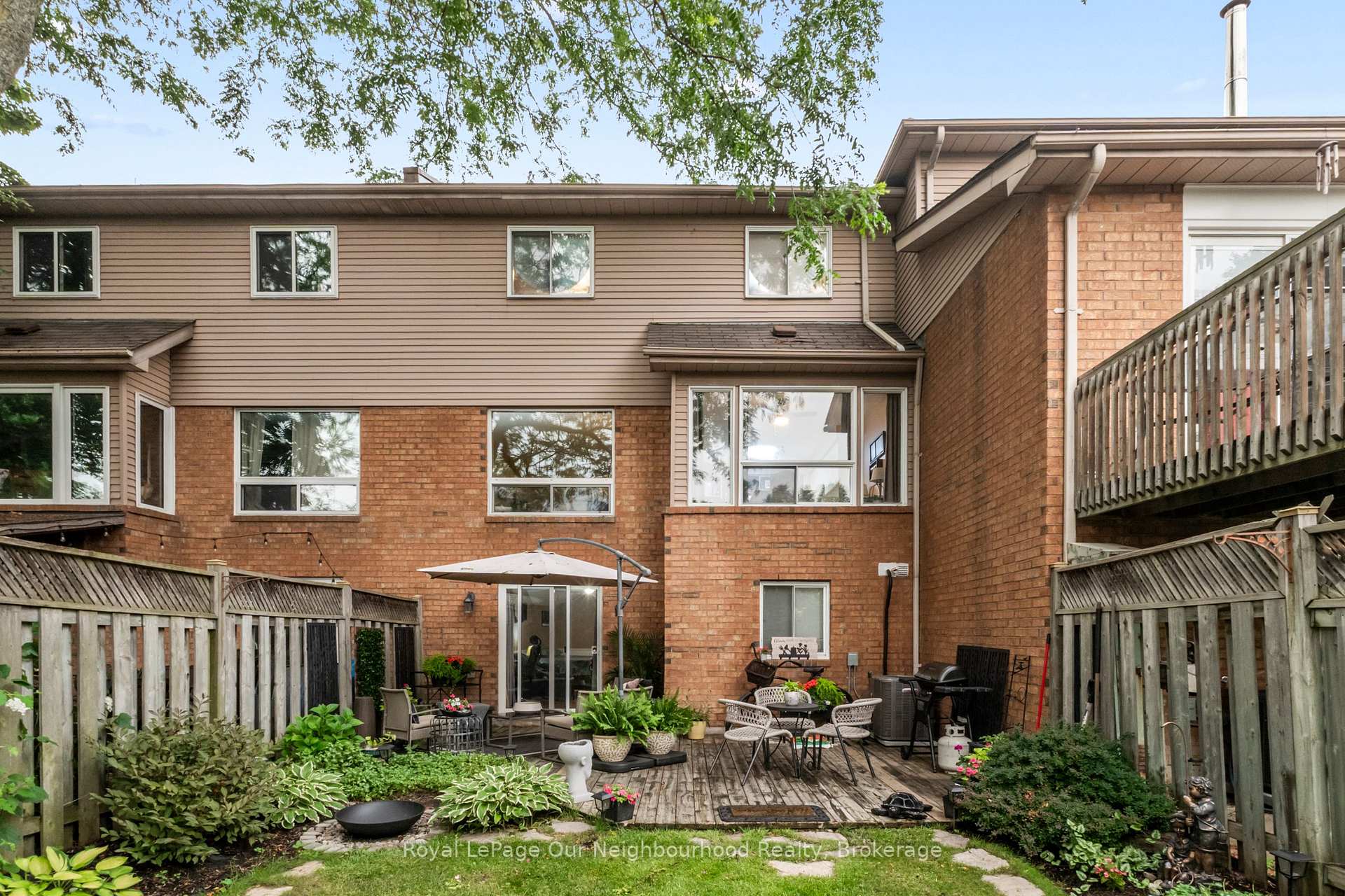 Photo 41 of 23 Woodward Drive, Whitby, Pringle Creek — HOMEH