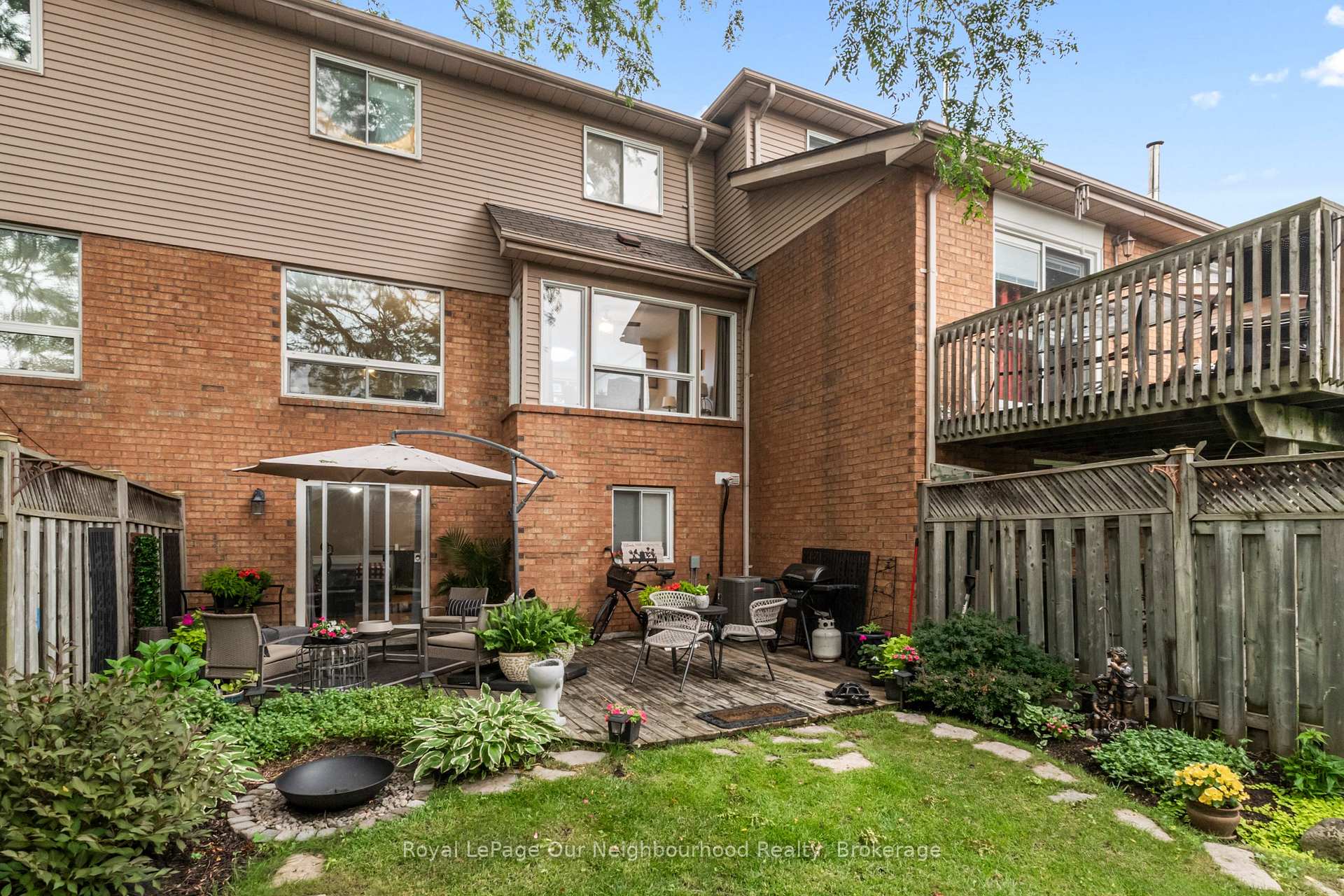 Photo 43 of 23 Woodward Drive, Whitby, Pringle Creek — HOMEH