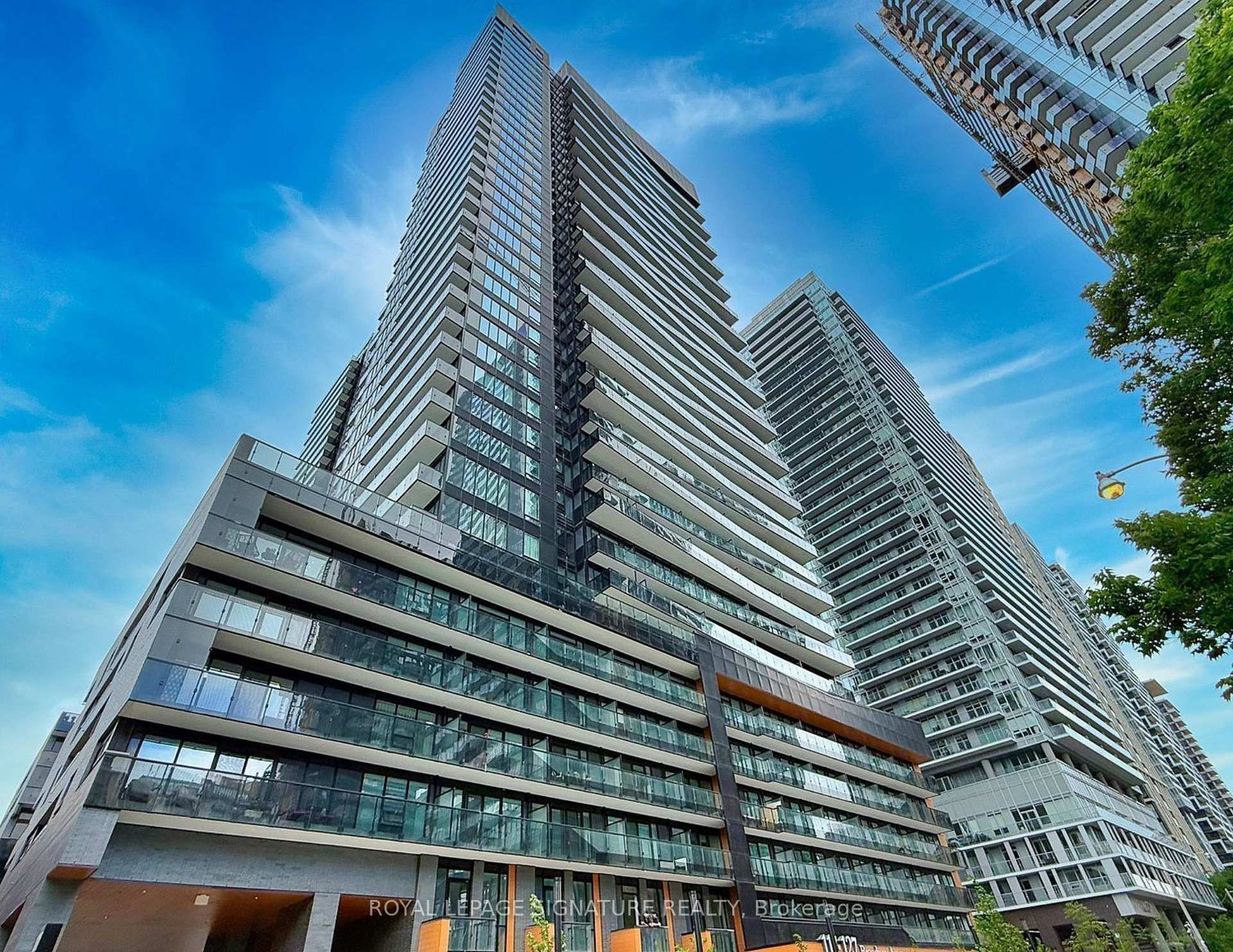 Photo 1 of Unit 2903, 117 Broadway Avenue, Toronto, Mount Pleasant West — HOMEH