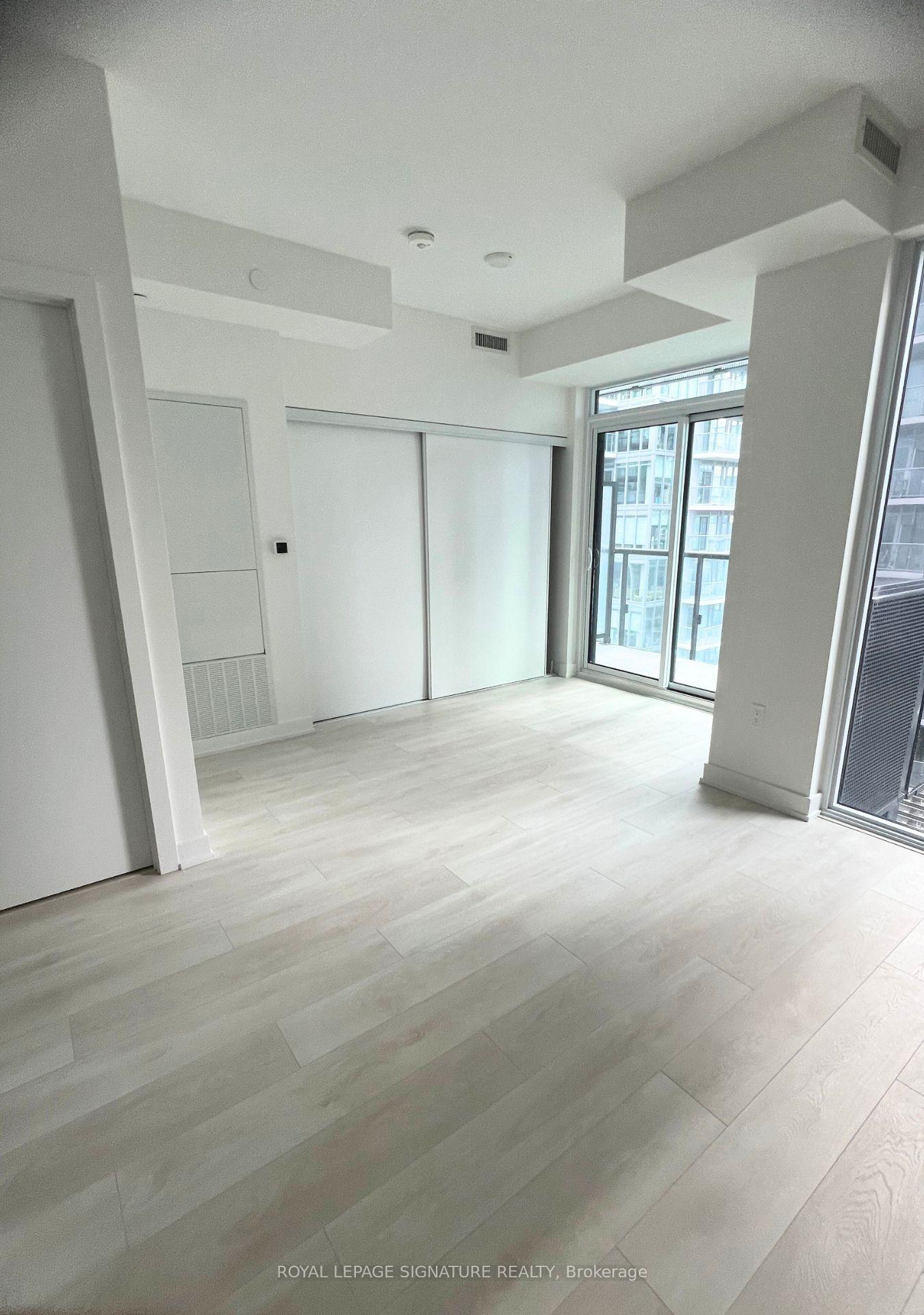 Photo 7 of Unit 2903, 117 Broadway Avenue, Toronto, Mount Pleasant West — HOMEH