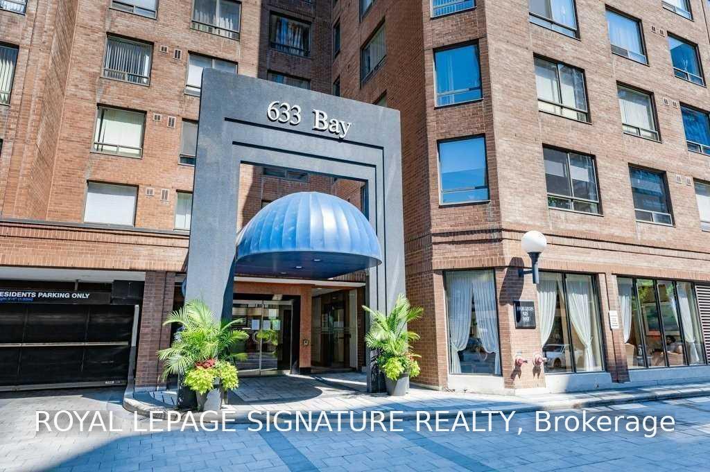 Photo 2 of Unit 419, 633 Bay Street, Toronto, Bay Street Corridor — HOMEH