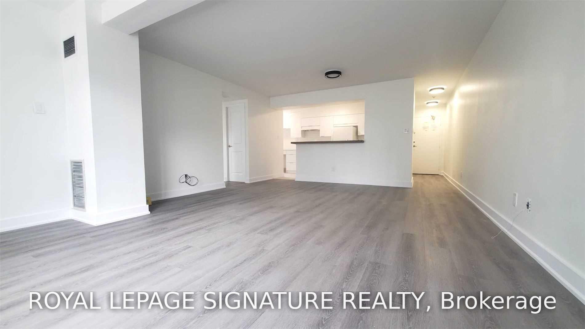 Photo 4 of Unit 419, 633 Bay Street, Toronto, Bay Street Corridor — HOMEH