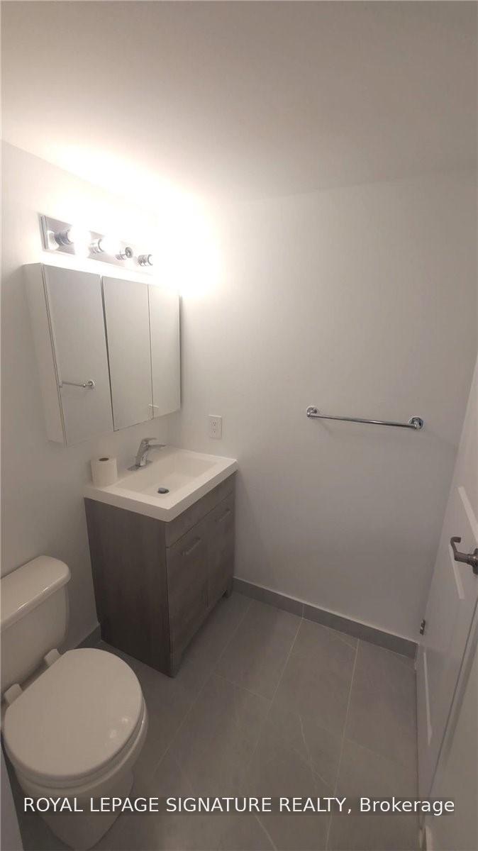 Photo 19 of Unit 419, 633 Bay Street, Toronto, Bay Street Corridor — HOMEH