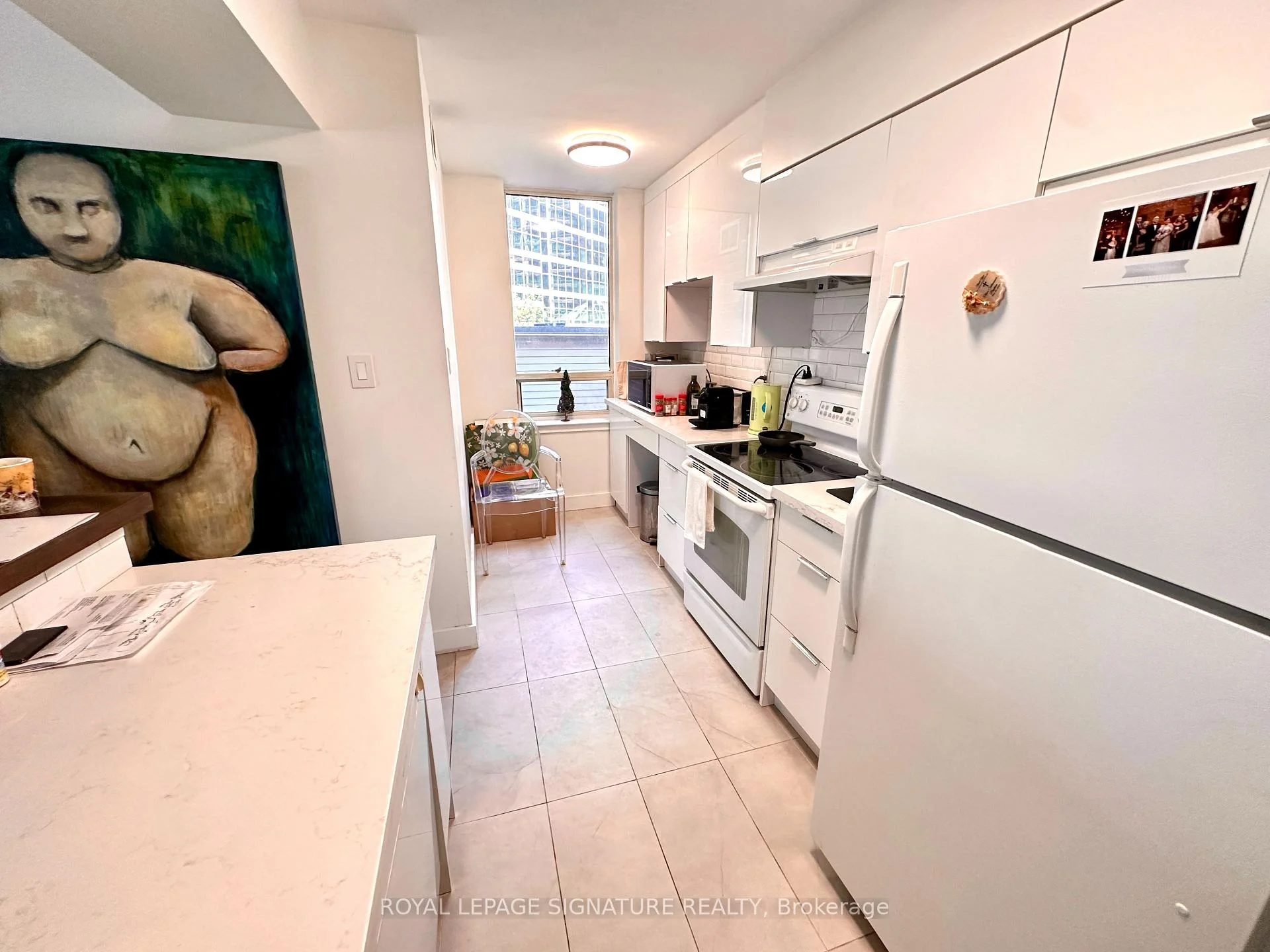 Photo 9 of Unit 419, 633 Bay Street, Toronto, Bay Street Corridor — HOMEH