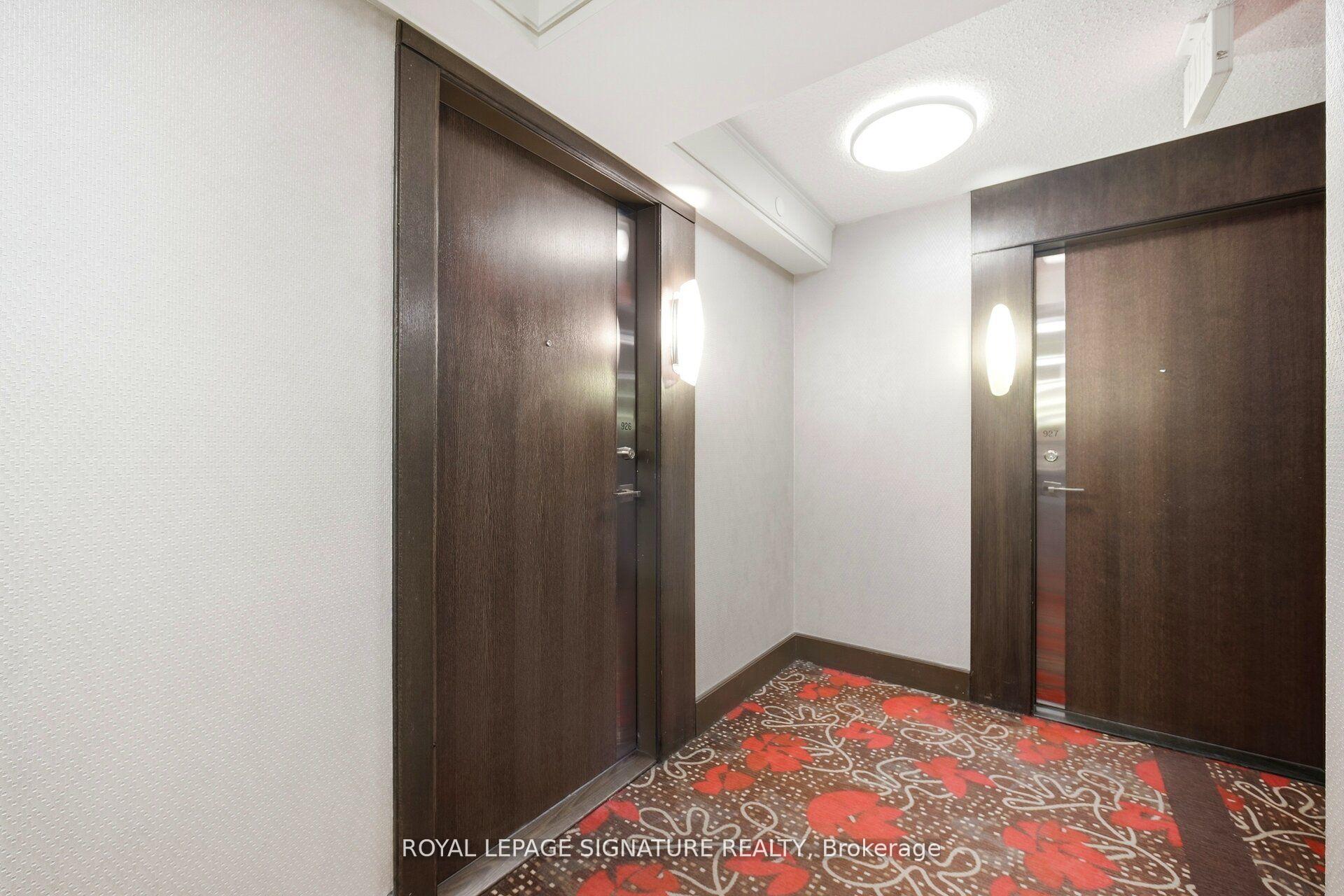 Photo 8 of Unit 926, 2 Eva Road E, Etobicoke, Etobicoke West Mall — HOMEH