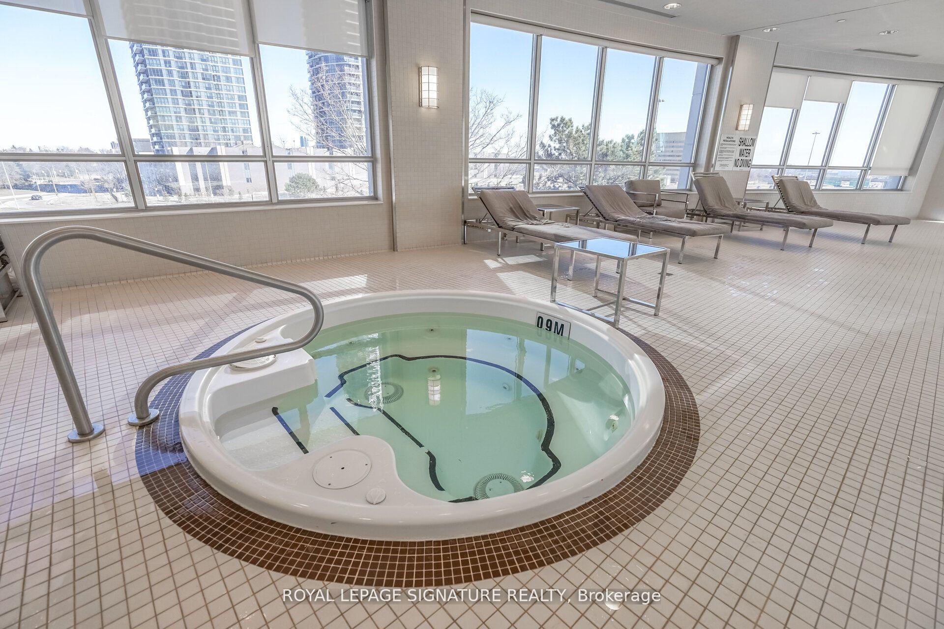 Photo 26 of Unit 926, 2 Eva Road E, Etobicoke, Etobicoke West Mall — HOMEH