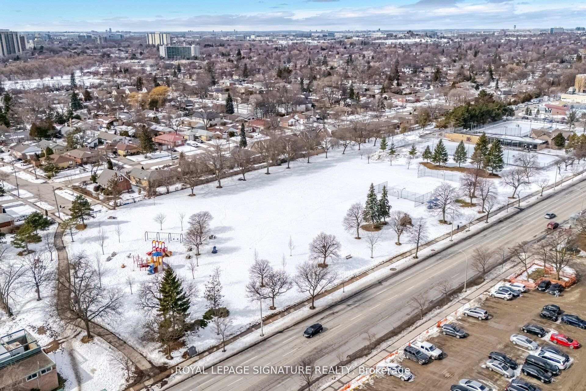 Photo 30 of Unit 926, 2 Eva Road E, Etobicoke, Etobicoke West Mall — HOMEH