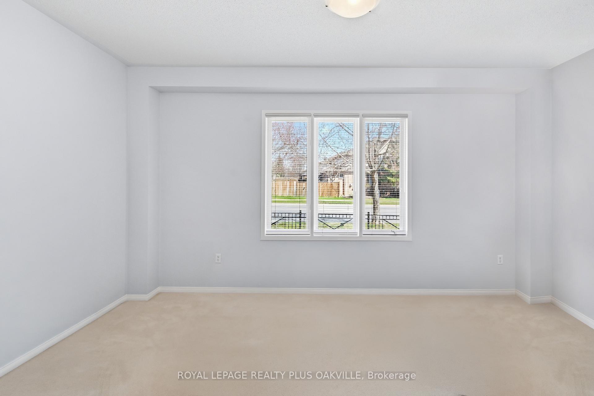 Photo 6 of Unit 2150, 2150 Fourth Line, Oakville, West Oak Trails — HOMEH