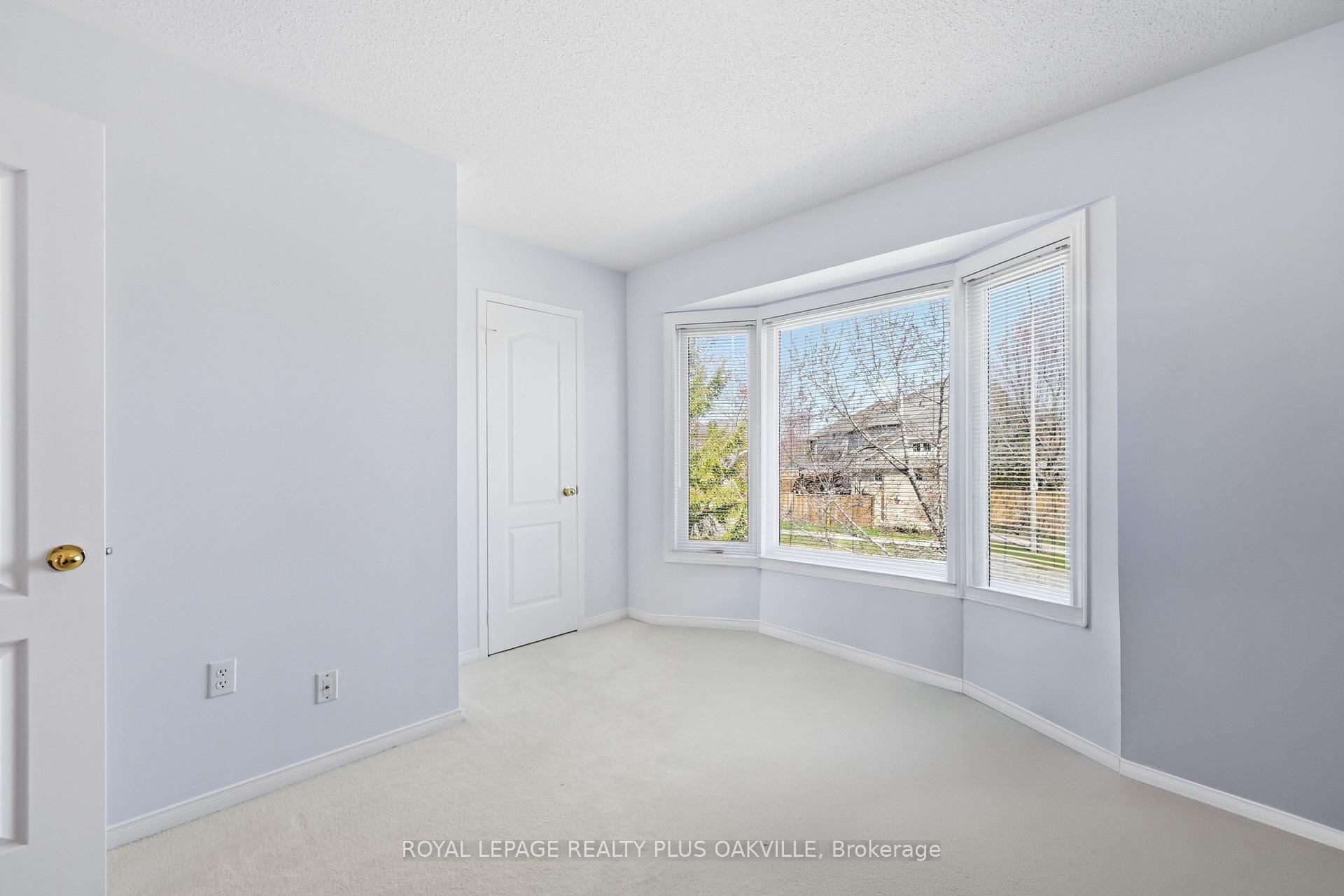 Photo 59 of Unit 2150, 2150 Fourth Line, Oakville, West Oak Trails — HOMEH