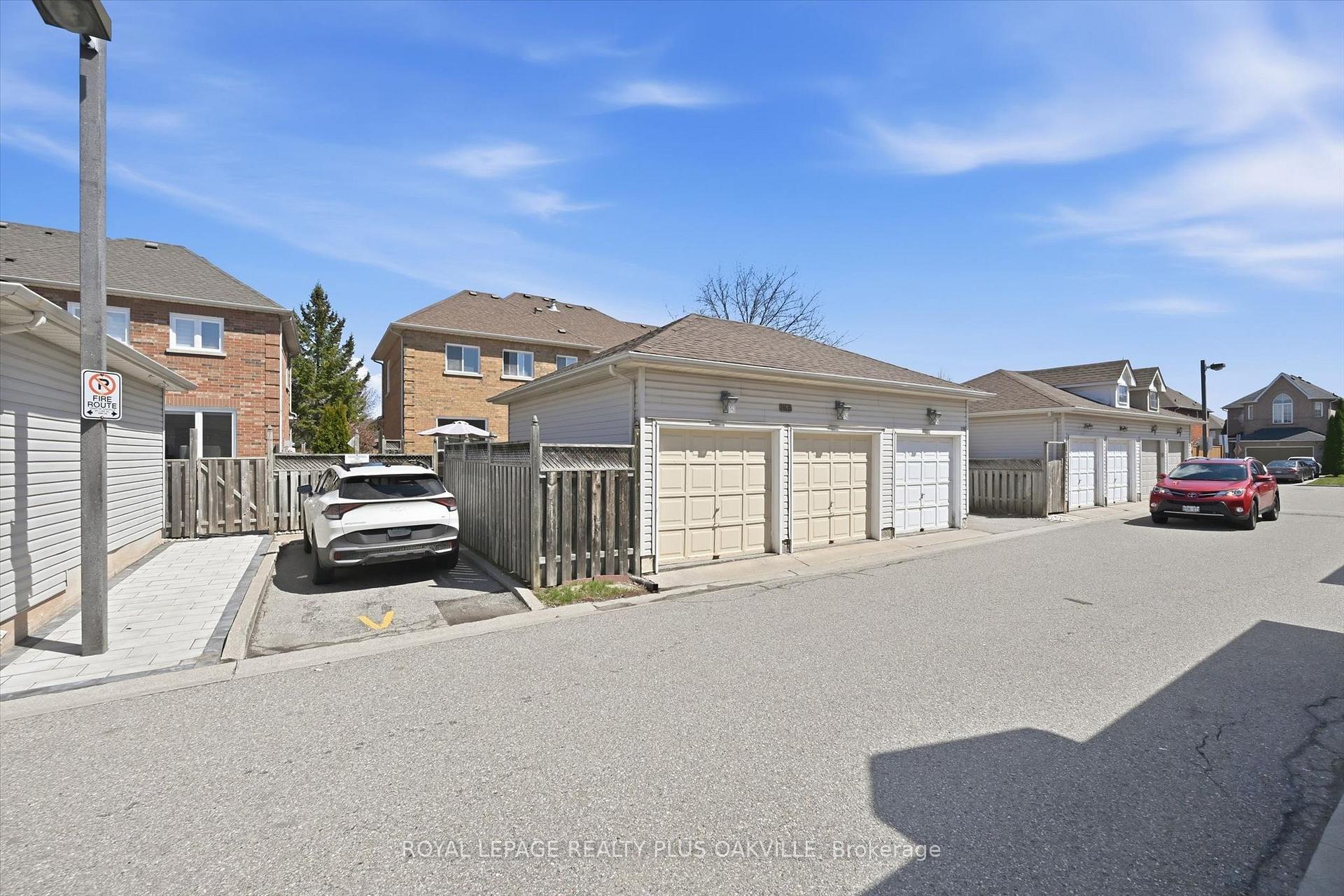Photo 81 of Unit 2150, 2150 Fourth Line, Oakville, West Oak Trails — HOMEH