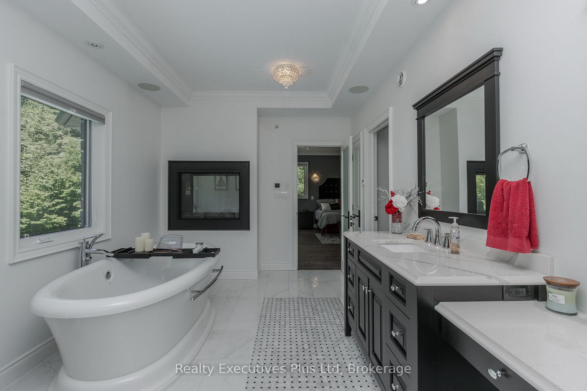Photo 21 of 27 Kingfisher Crescent, Tiny, Rural Tiny — HOMEH