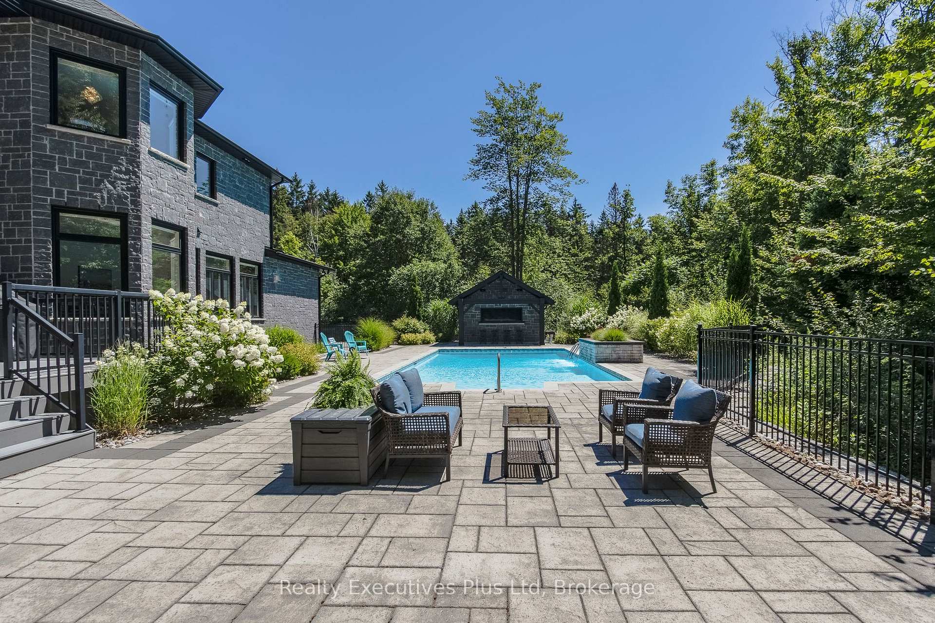 Photo 43 of 27 Kingfisher Crescent, Tiny, Rural Tiny — HOMEH