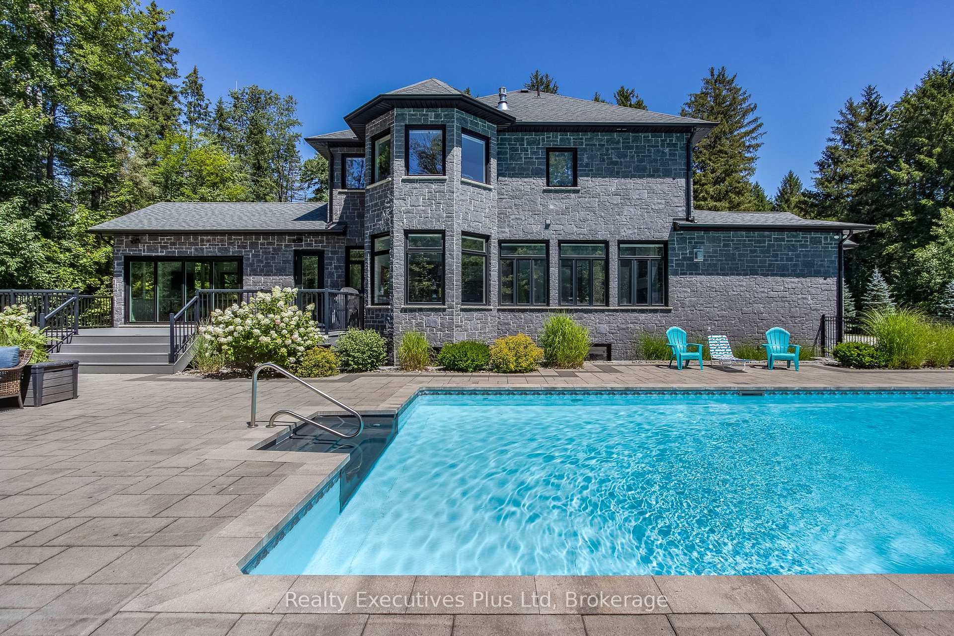 Photo 44 of 27 Kingfisher Crescent, Tiny, Rural Tiny — HOMEH