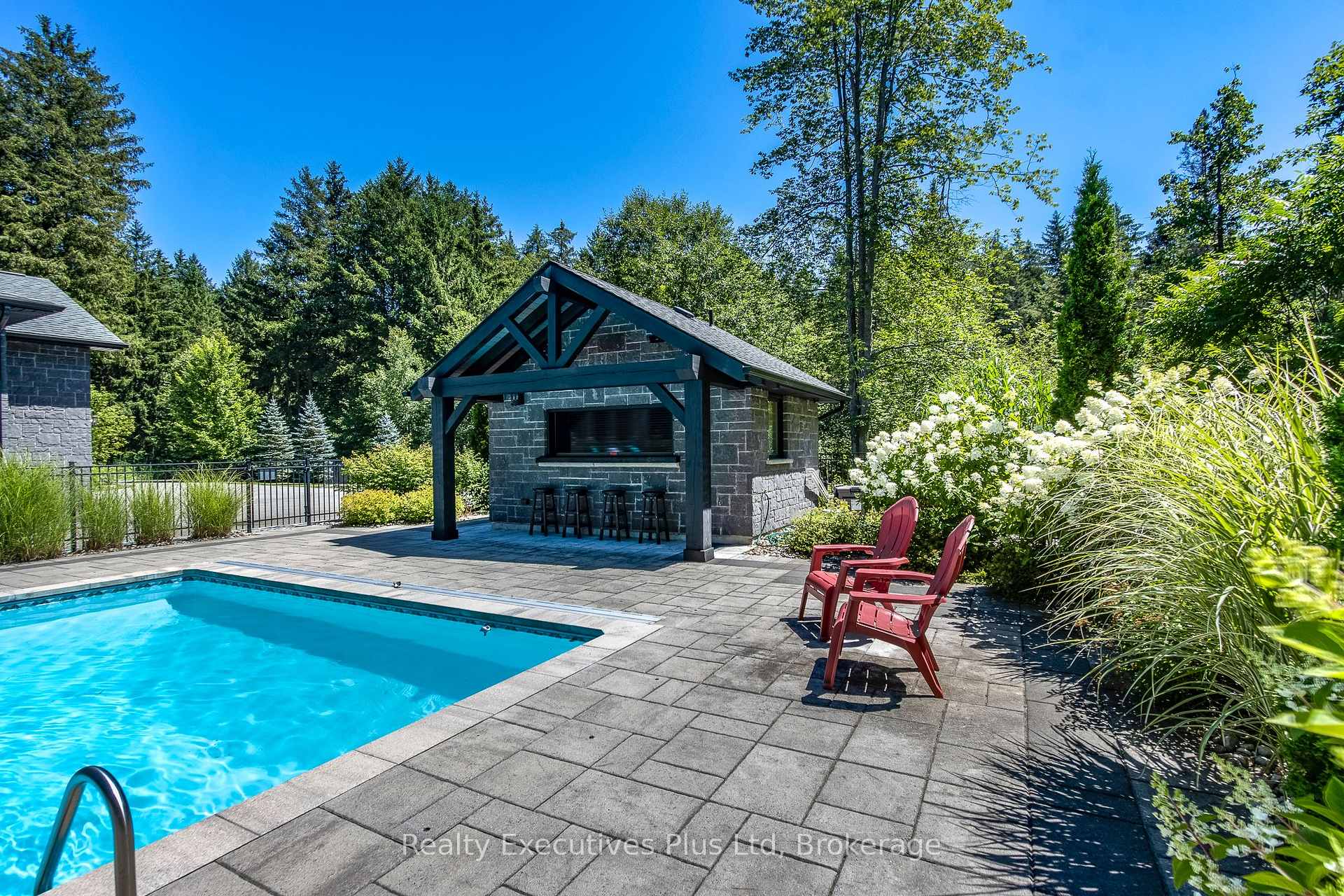 Photo 45 of 27 Kingfisher Crescent, Tiny, Rural Tiny — HOMEH