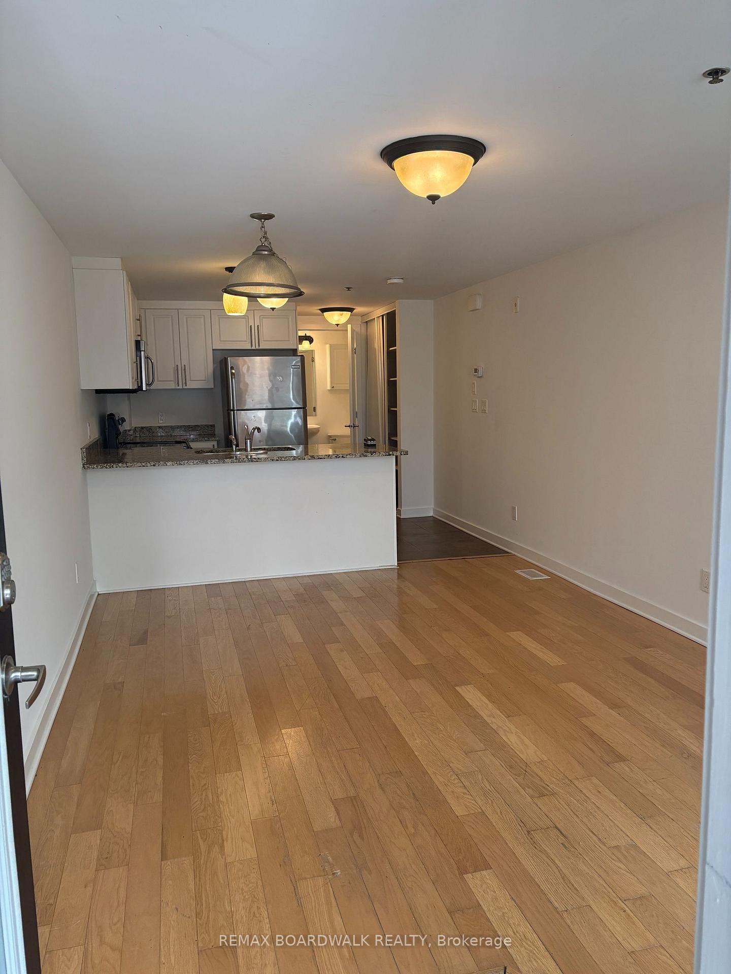 Photo 2 of 132 Daly Avenue, Ottawa, Sandy Hill — HOMEH
