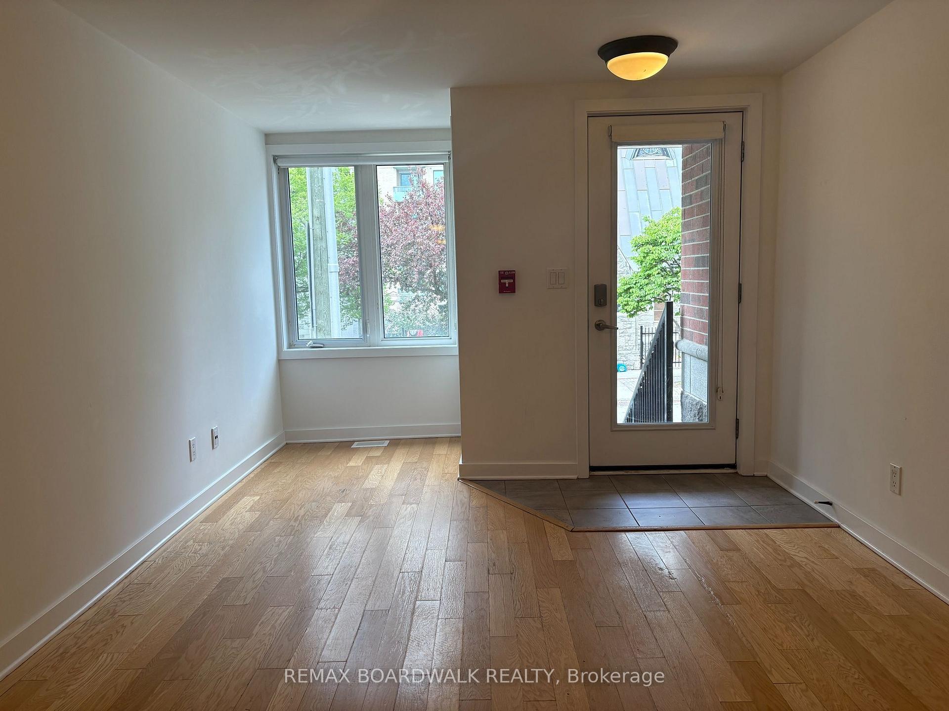 Photo 12 of 132 Daly Avenue, Ottawa, Sandy Hill — HOMEH