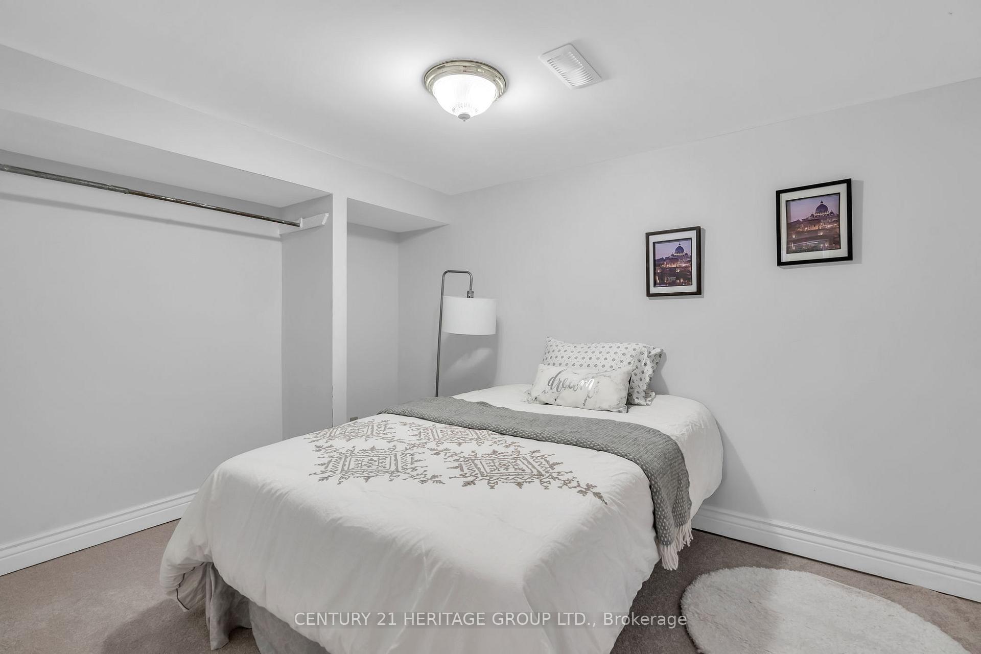 Photo 20 of 53 Wilstead Drive, Newmarket, Central Newmarket — HOMEH