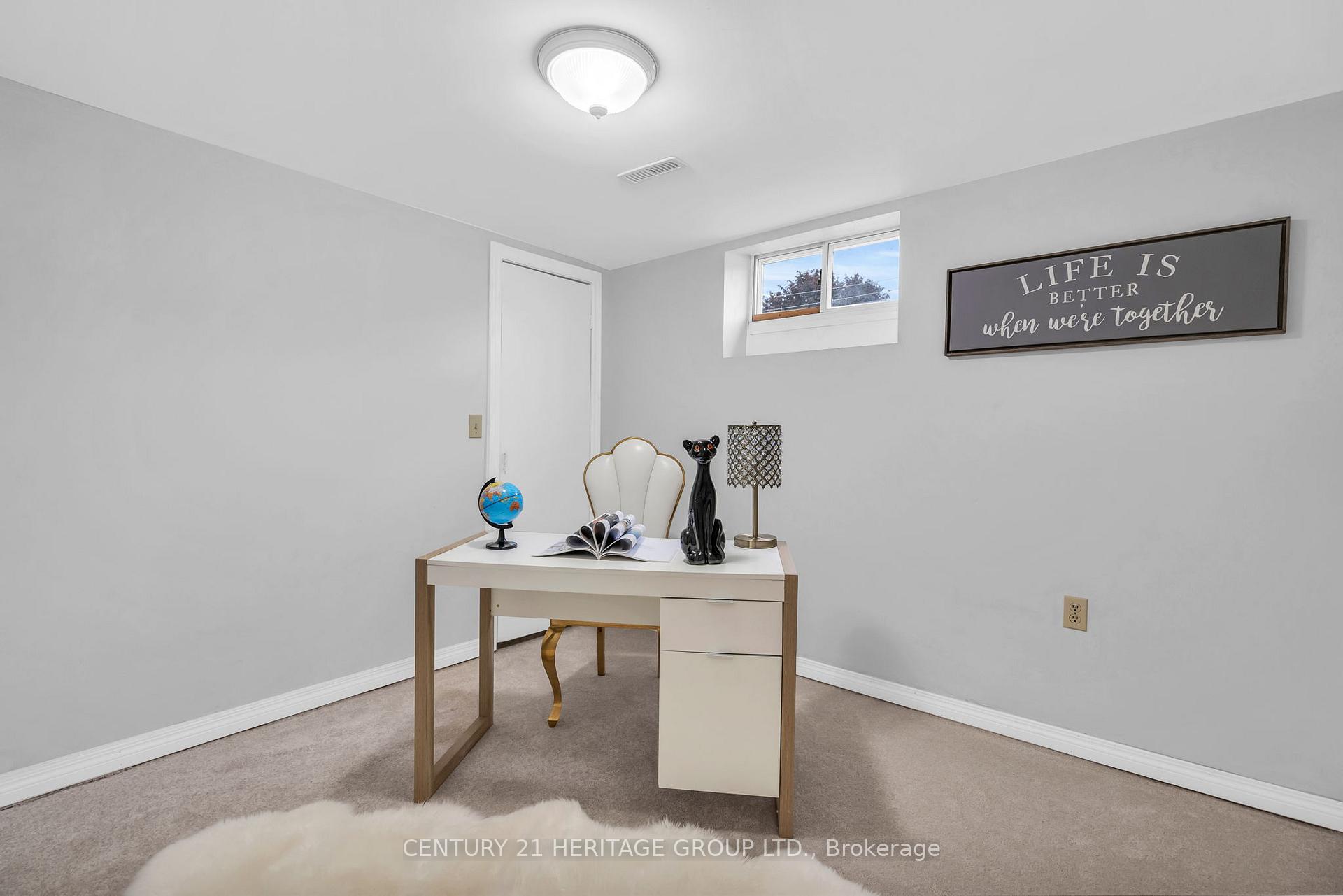 Photo 22 of 53 Wilstead Drive, Newmarket, Central Newmarket — HOMEH