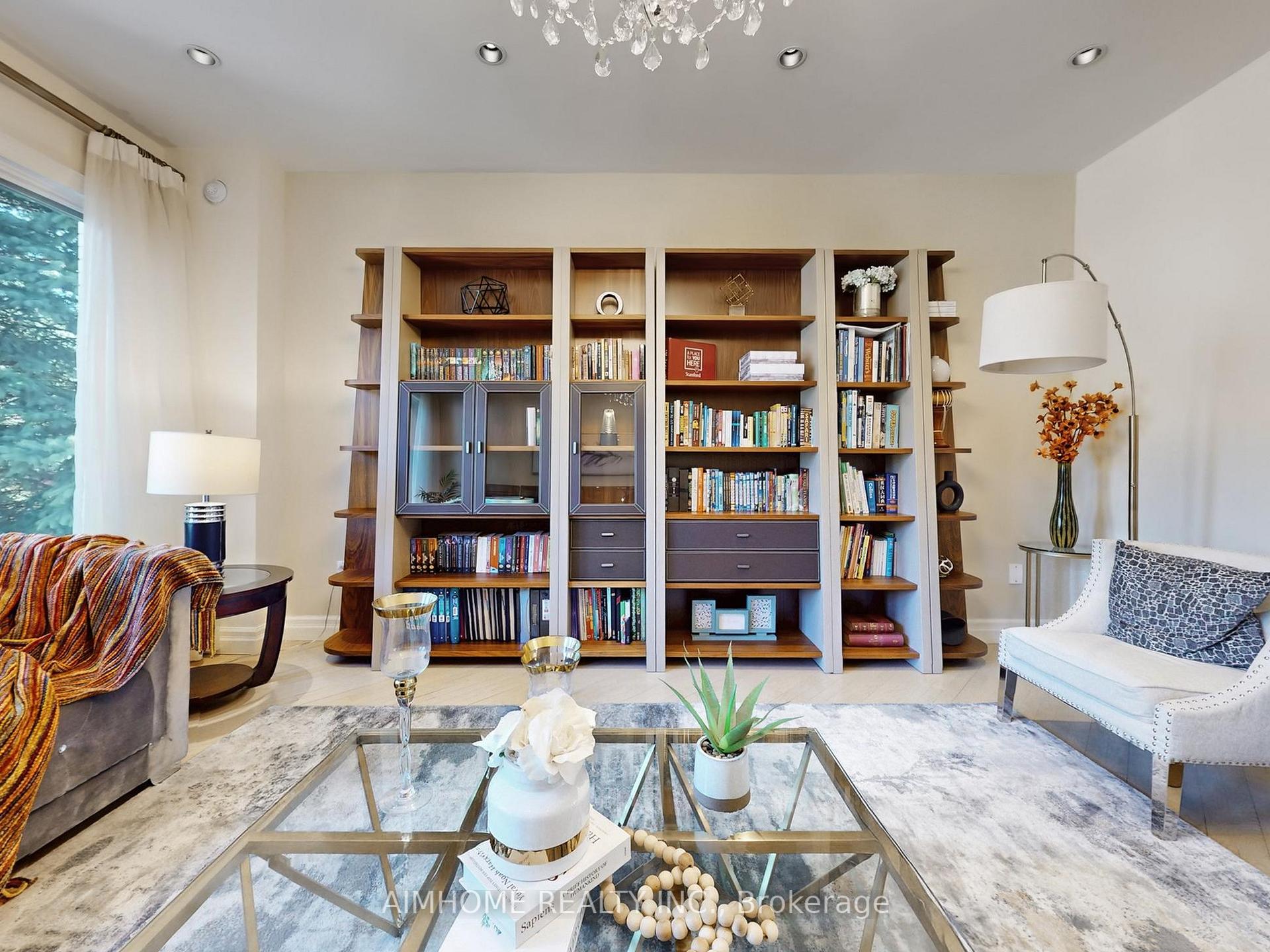 Photo 5 of 145 Renaissance Court, Vaughan, Beverley Glen — HOMEH