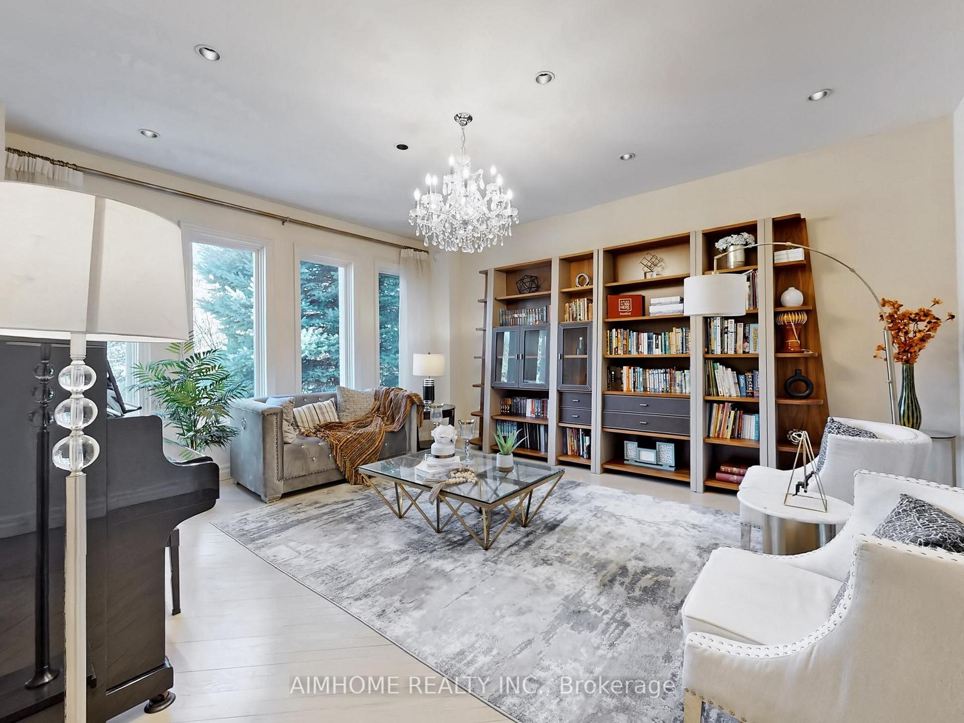Photo 6 of 145 Renaissance Court, Vaughan, Beverley Glen — HOMEH