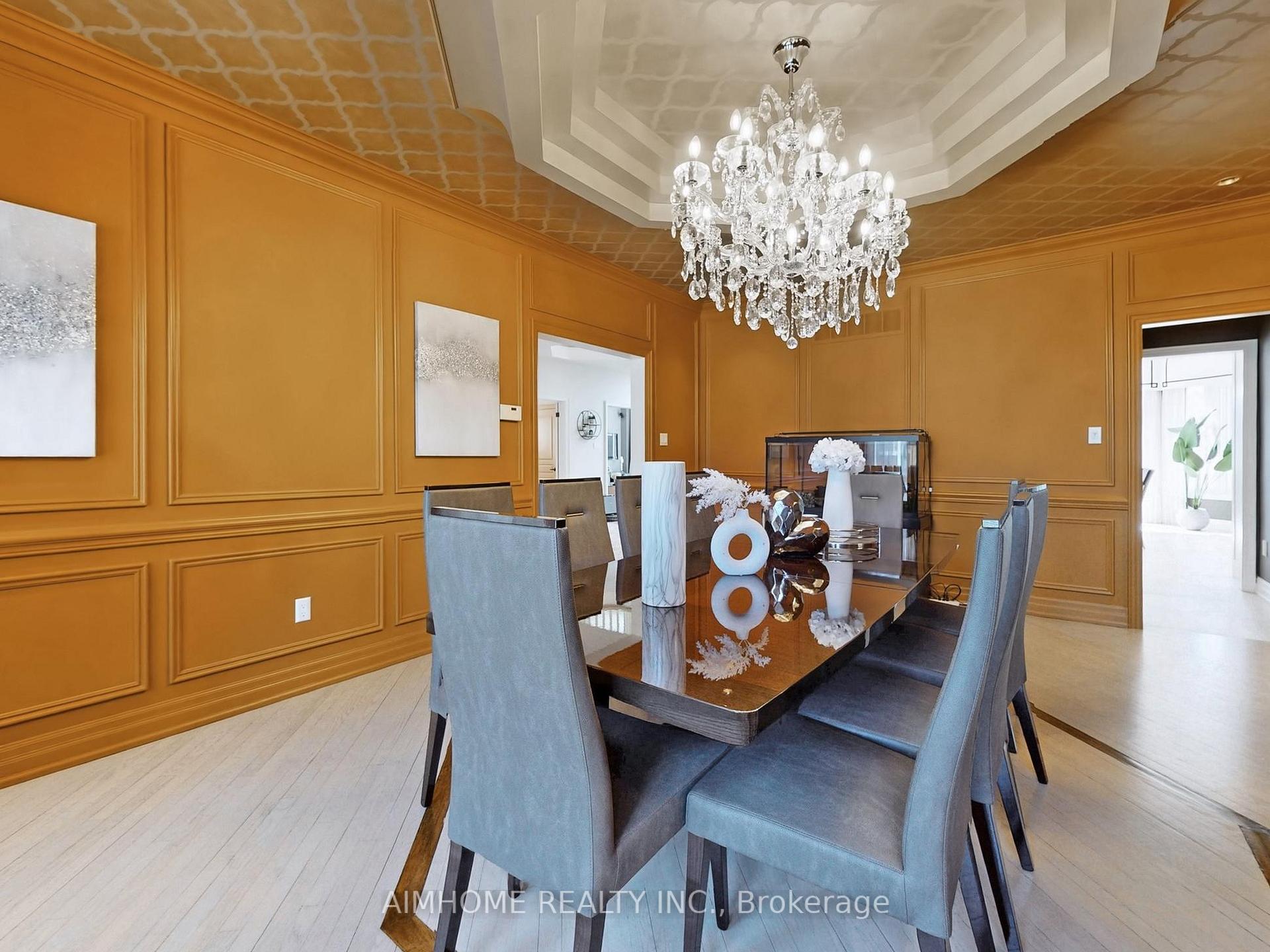 Photo 11 of 145 Renaissance Court, Vaughan, Beverley Glen — HOMEH