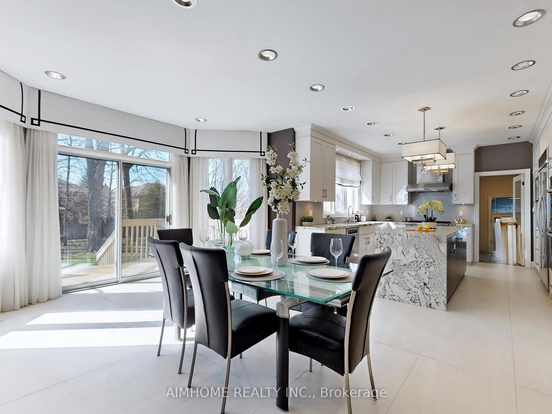 Photo 12 of 145 Renaissance Court, Vaughan, Beverley Glen — HOMEH