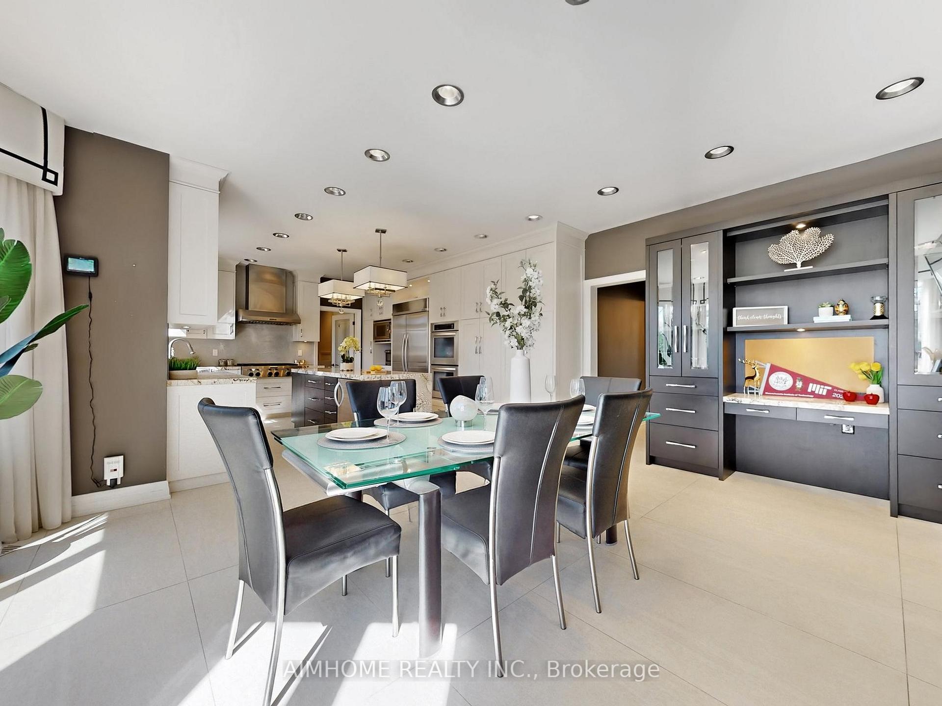 Photo 13 of 145 Renaissance Court, Vaughan, Beverley Glen — HOMEH