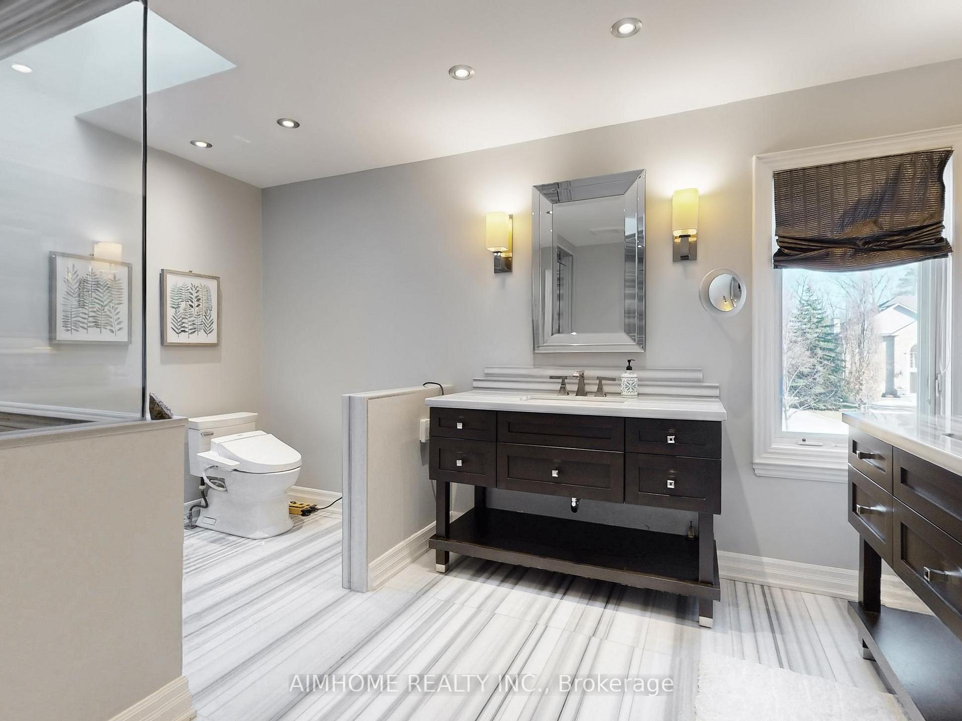 Photo 35 of 145 Renaissance Court, Vaughan, Beverley Glen — HOMEH