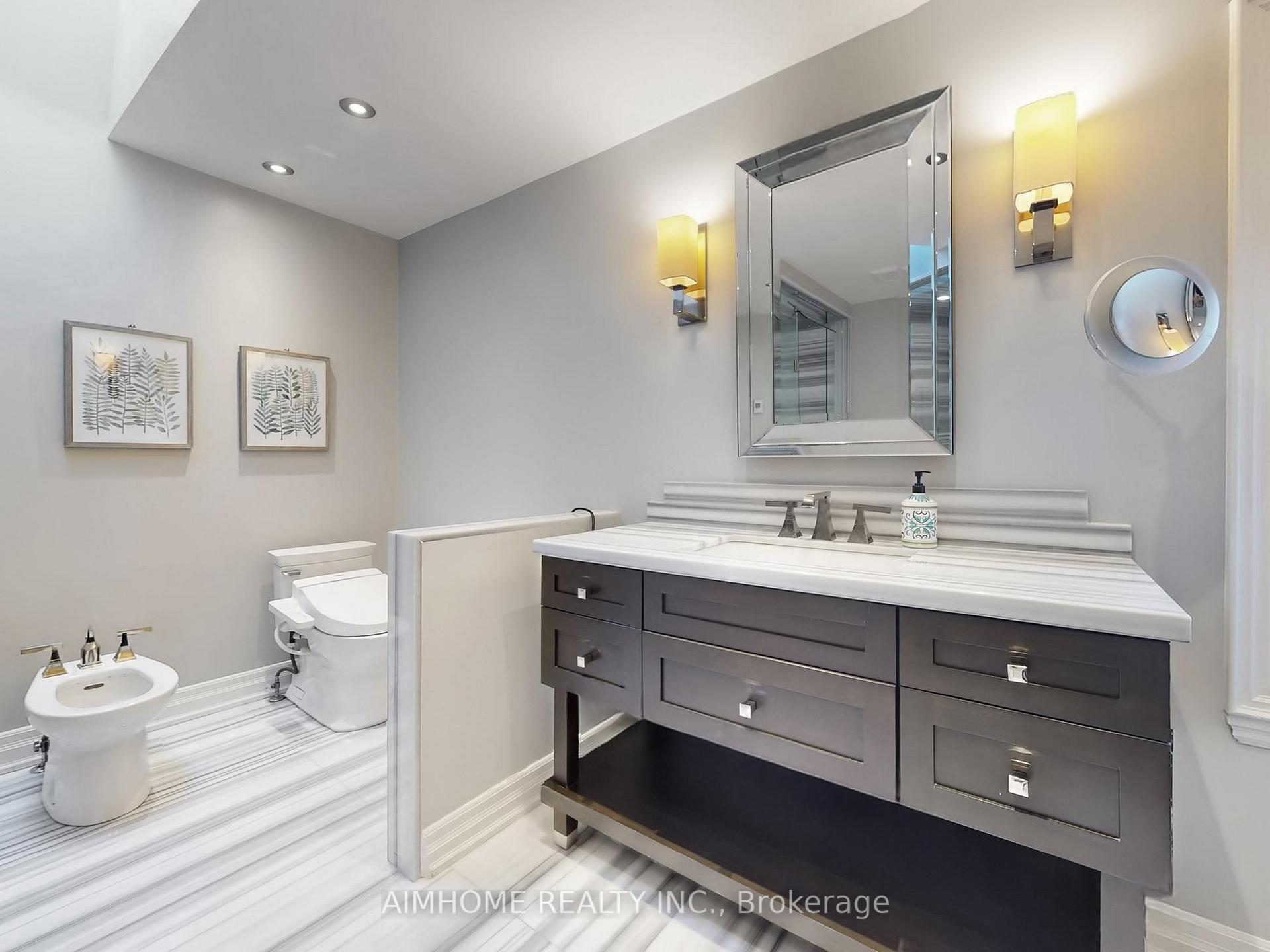 Photo 36 of 145 Renaissance Court, Vaughan, Beverley Glen — HOMEH