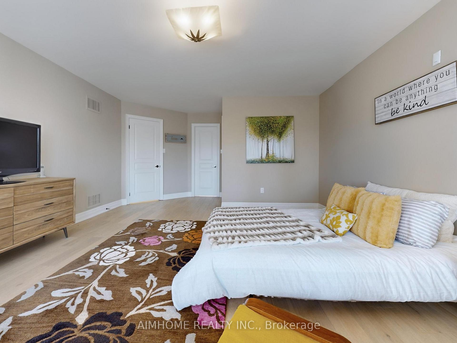 Photo 42 of 145 Renaissance Court, Vaughan, Beverley Glen — HOMEH